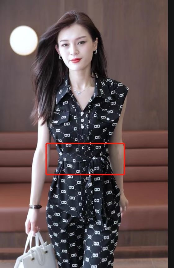 江曼服饰