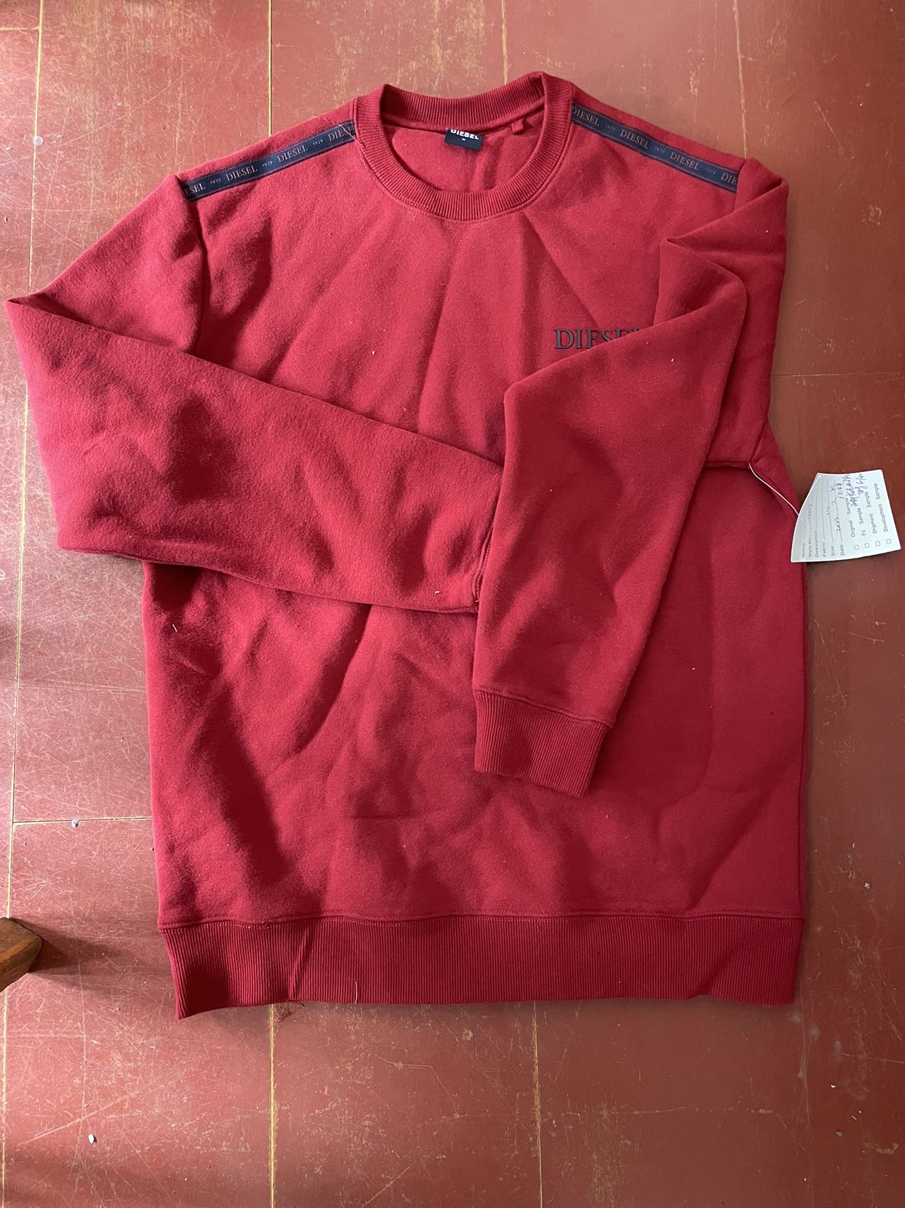 宁波市鄞州塘溪惠辉服装厂