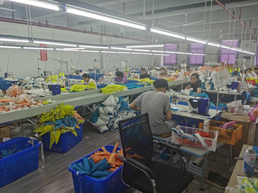 黄山菲阳服饰有限公司工厂图片4