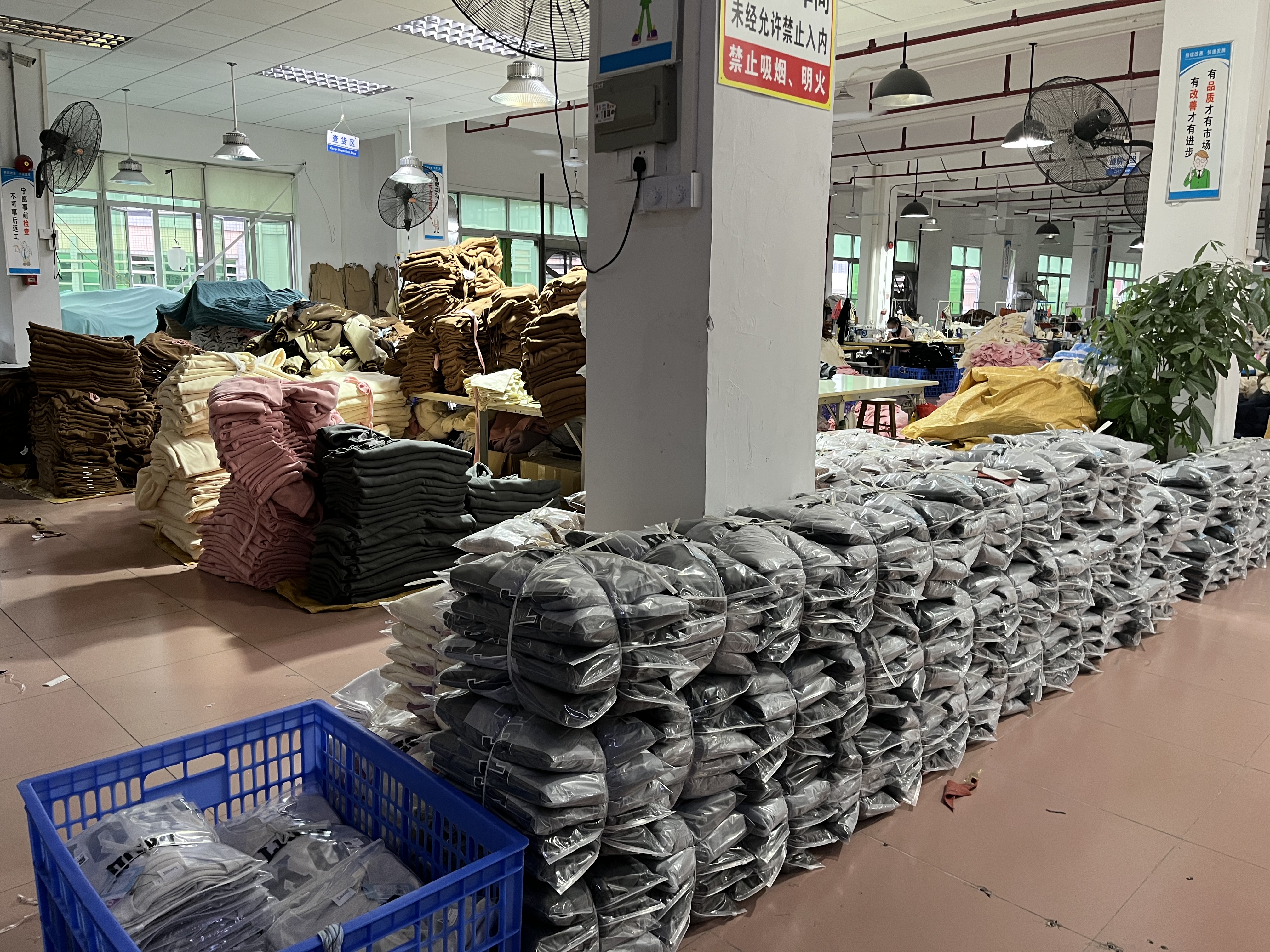 中山市牧益服饰有限公司工厂图片2