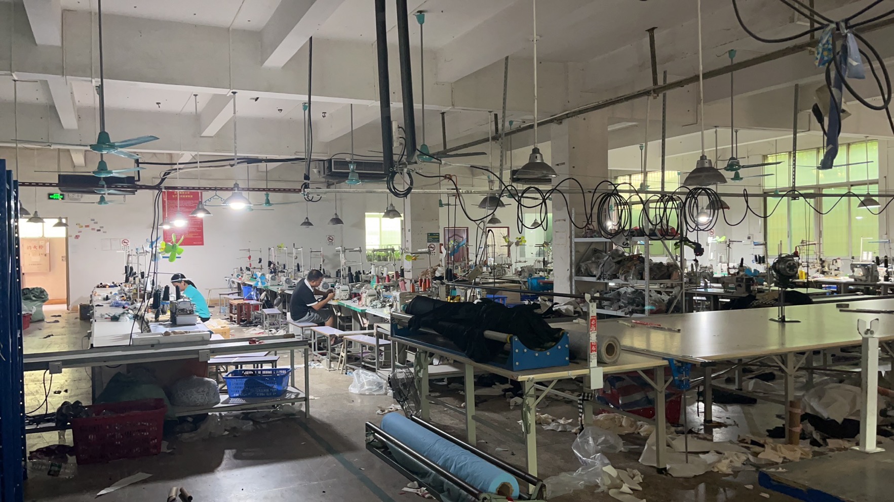 广州庆华服装有限公司工厂图片3