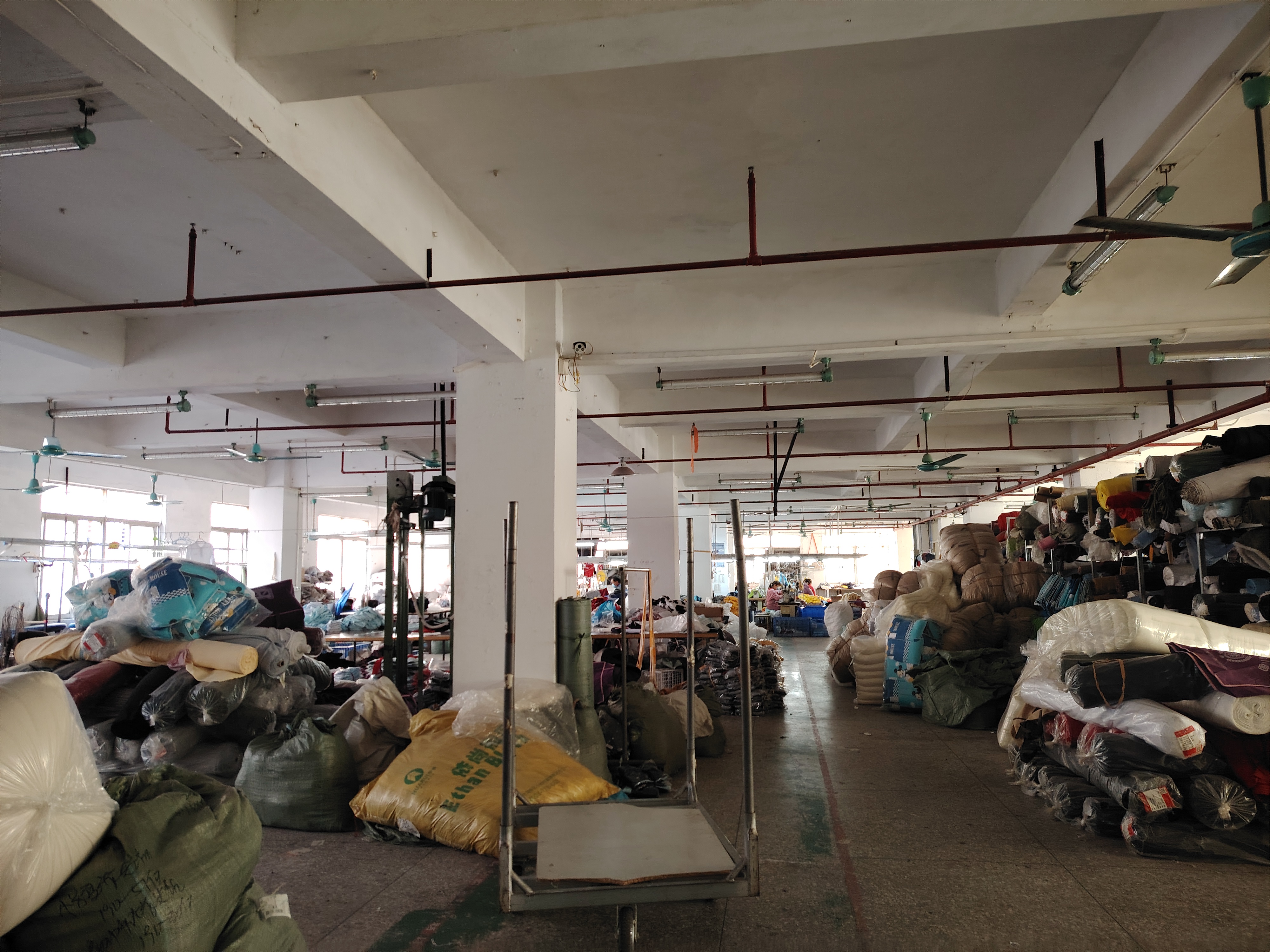 东莞市金色校园家用纺织品有限公司工厂图片4