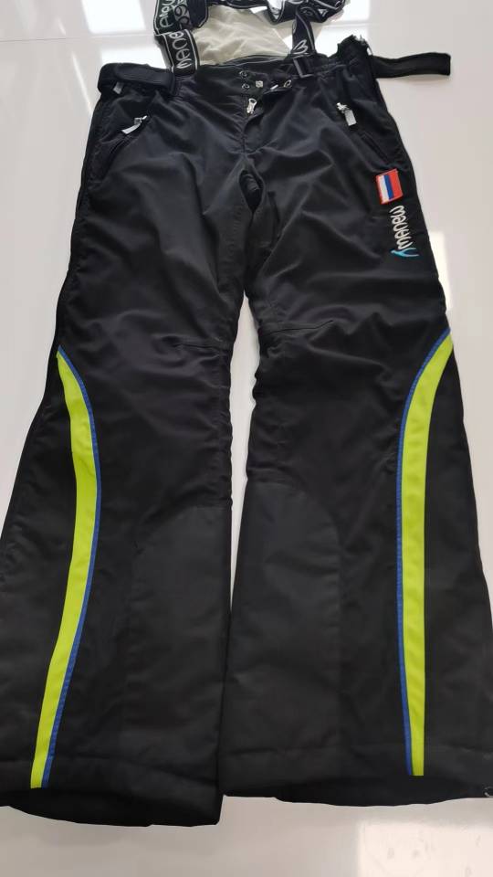 顺程娜服饰有限公司工厂图片3