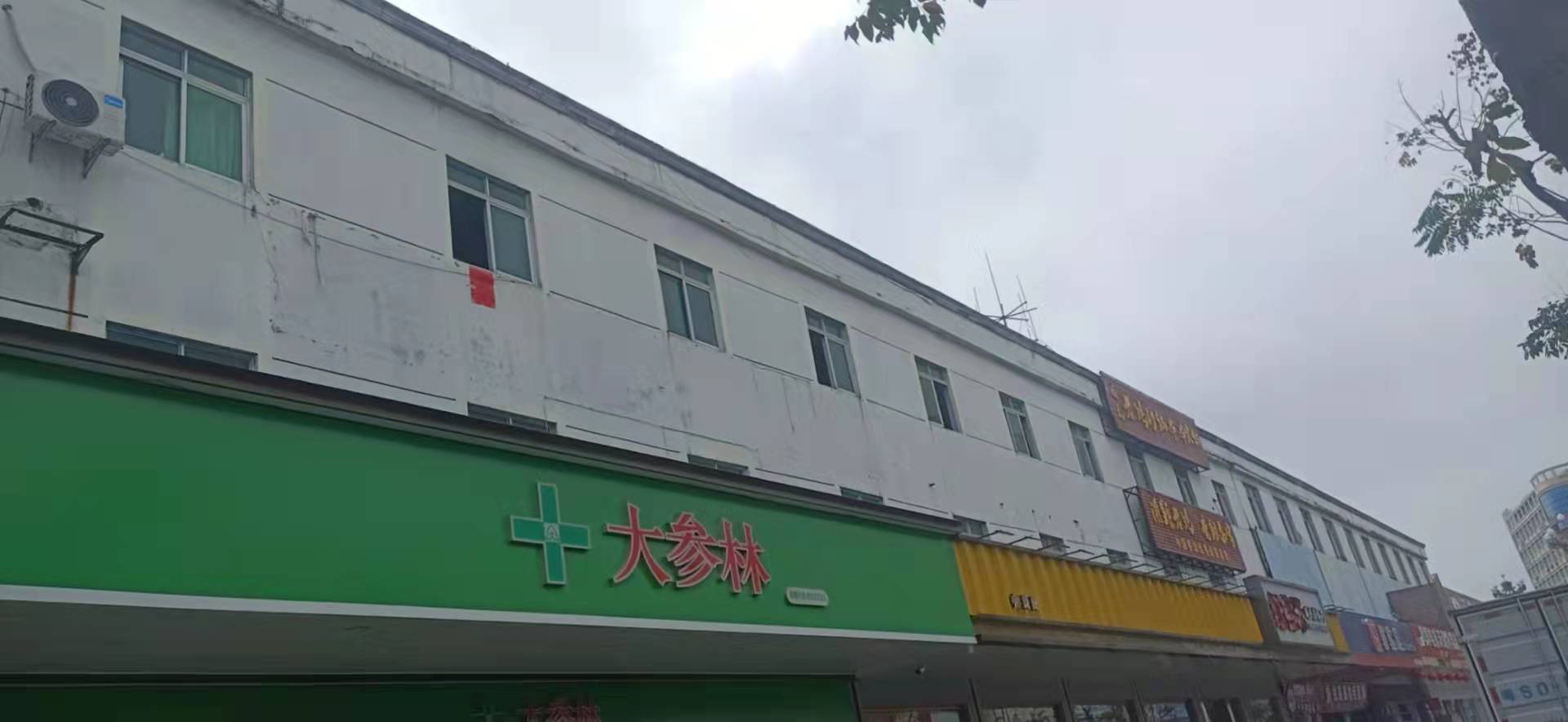 东莞中堂镇平秀制衣厂工厂图片2