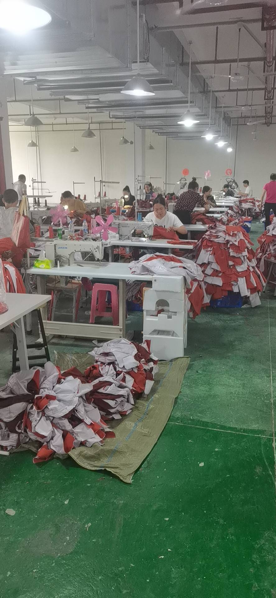 重庆市开州区宏搏制衣厂工厂图片3