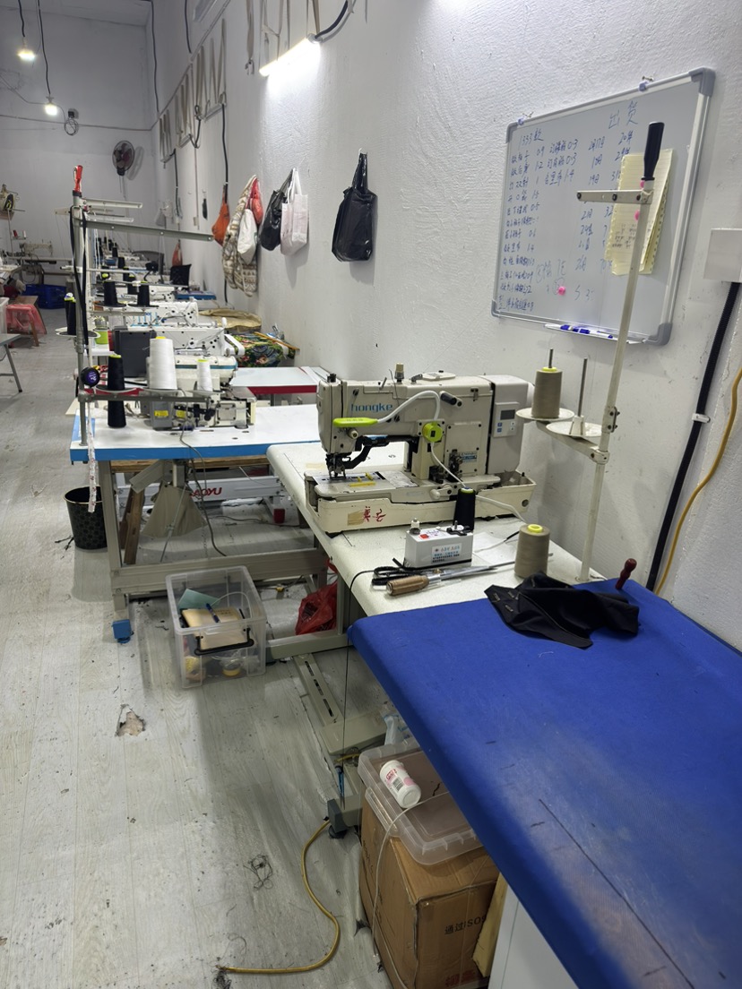 韩香服饰工厂图片3