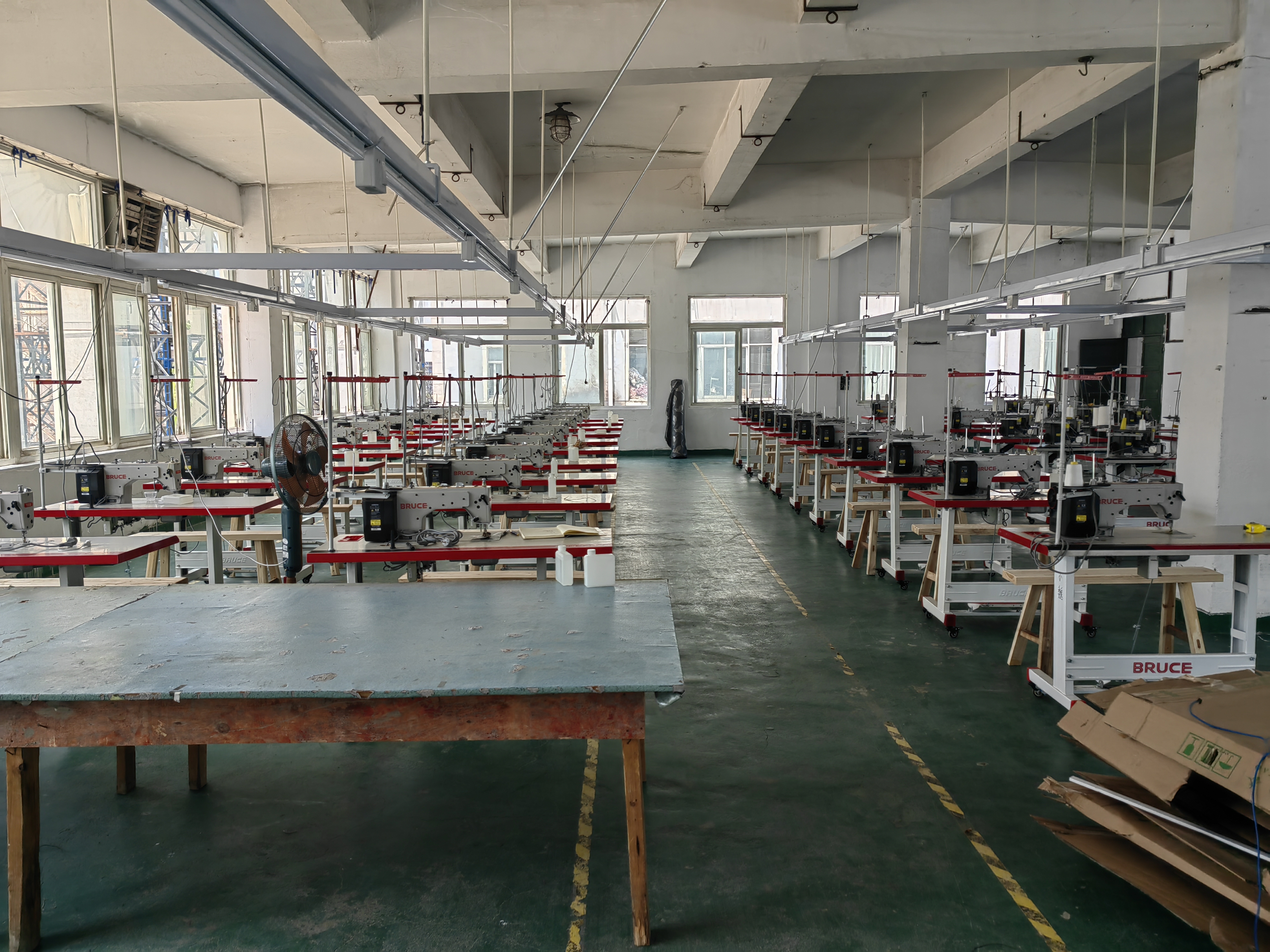 南昌福云服饰有限公司工厂图片2