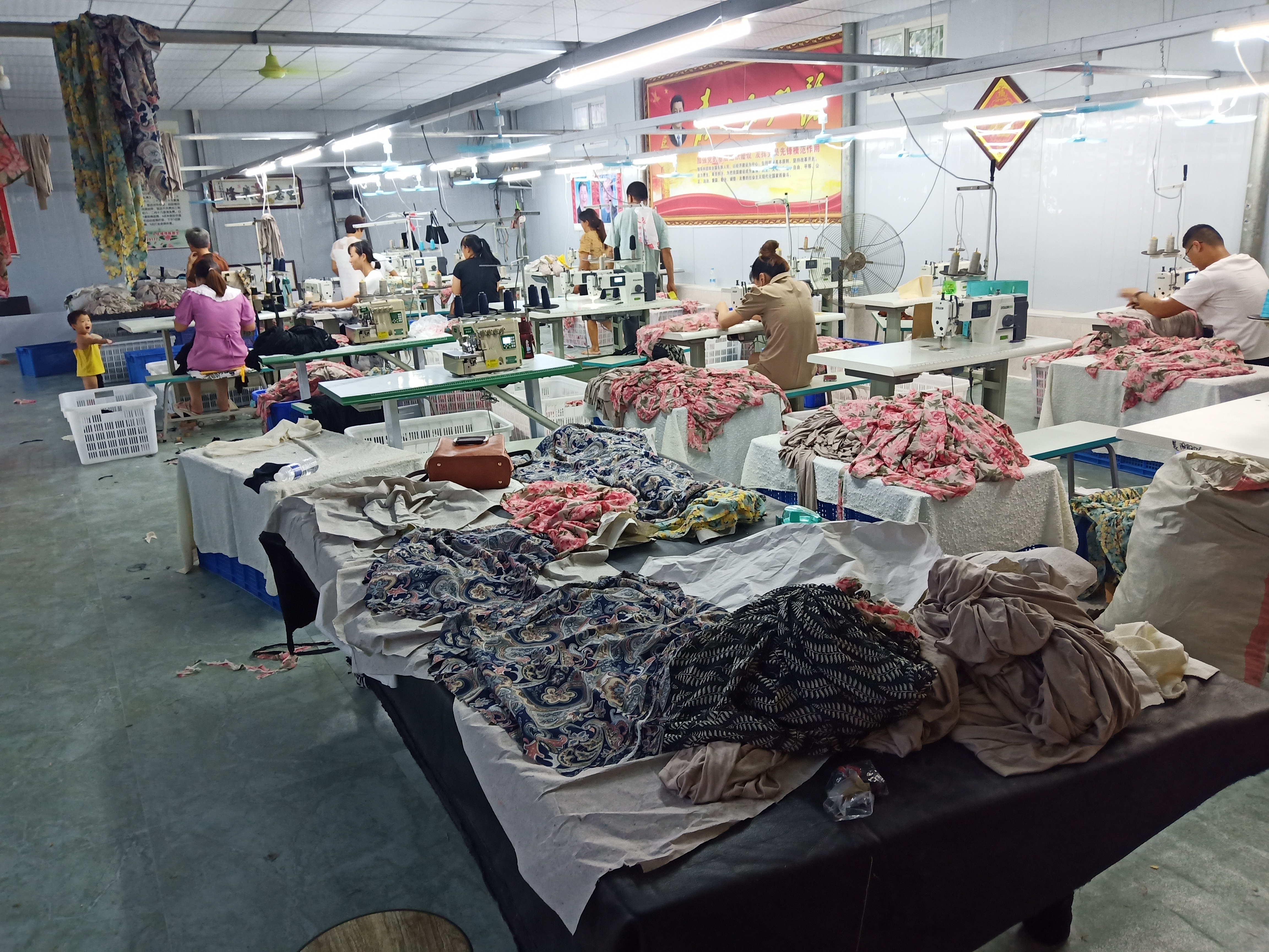 陈老家服装厂工厂图片3
