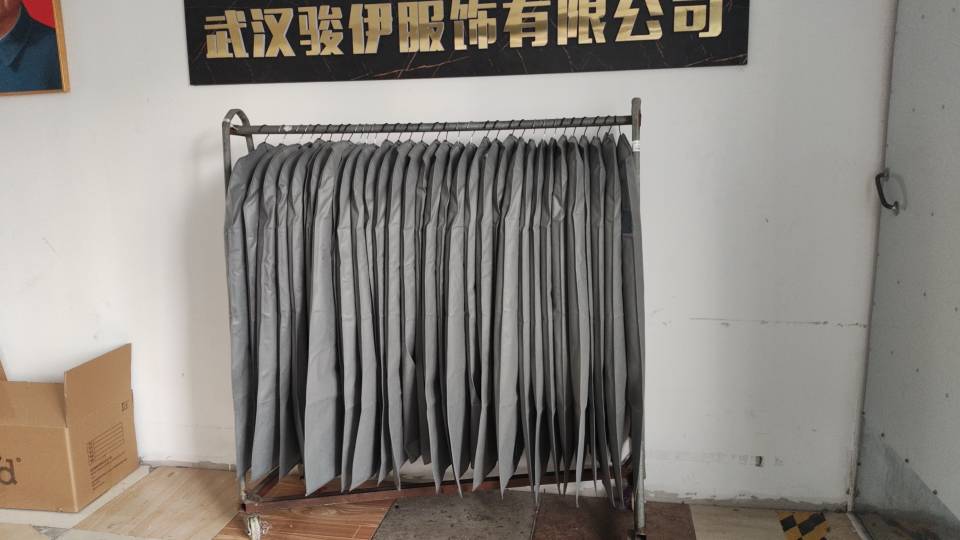 武汉市骏伊服饰有限公司工厂图片3