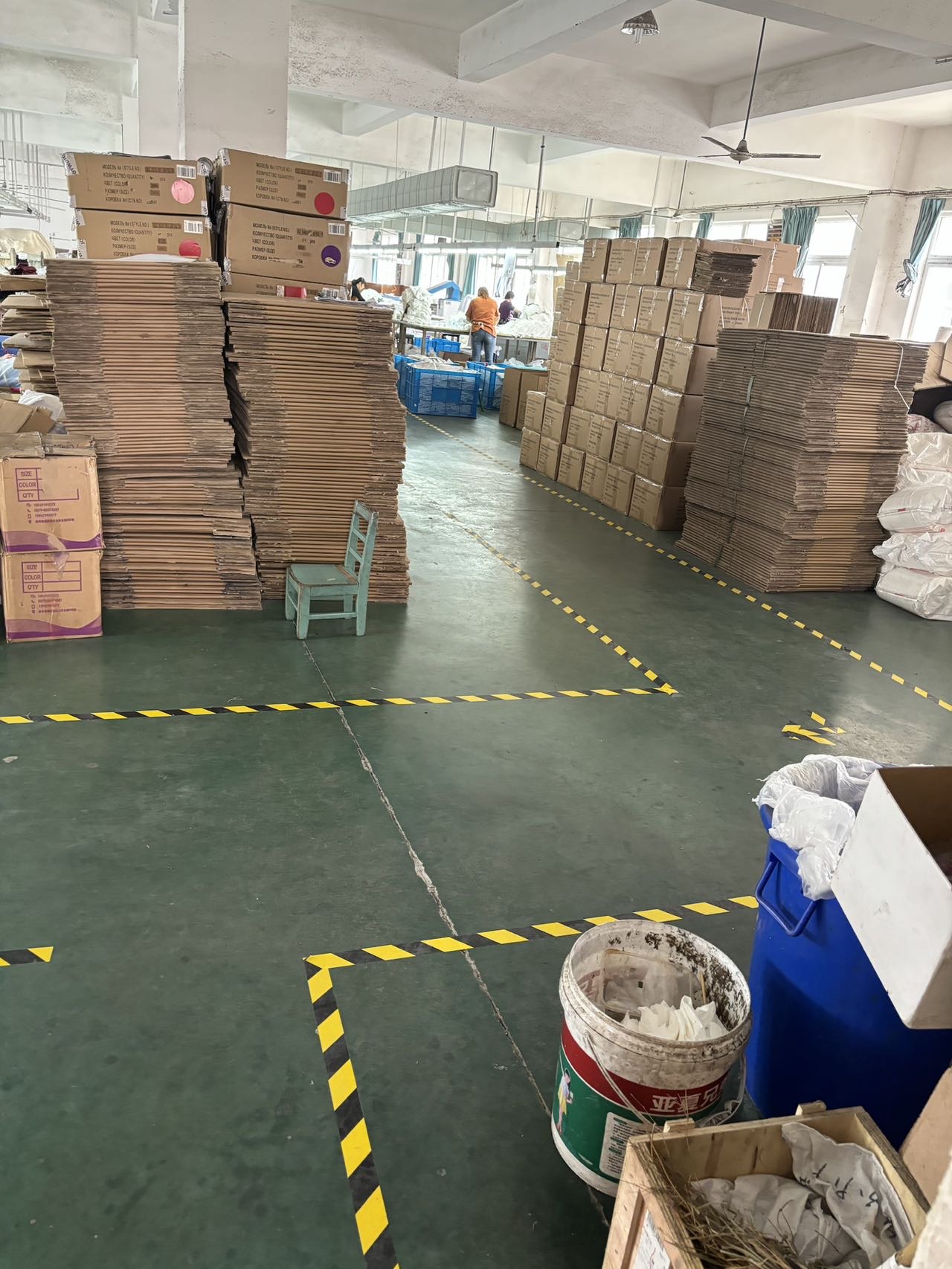 宁波市悦欣服饰有限公司