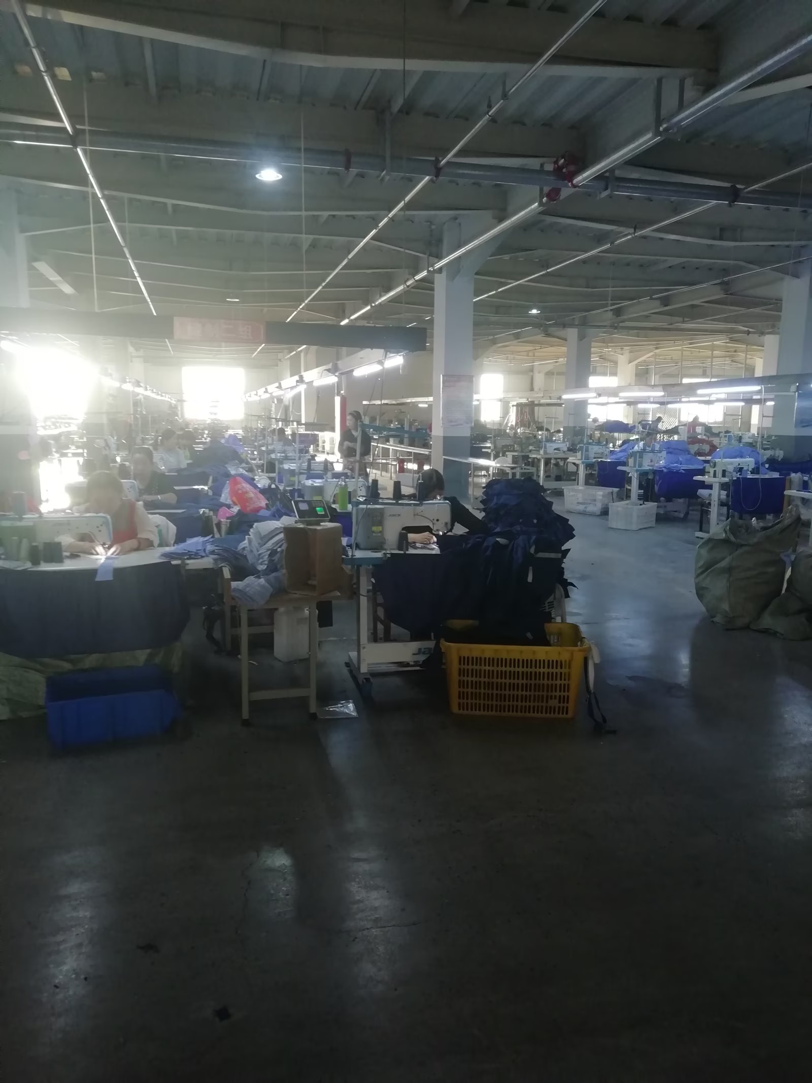 山西腾飞服饰有限公司工厂图片2