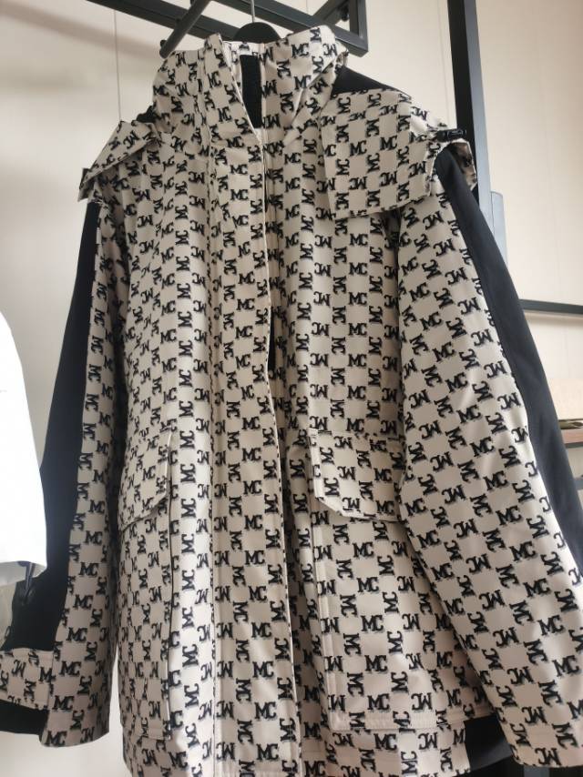 大连俊奥服装有限公司工厂图片4