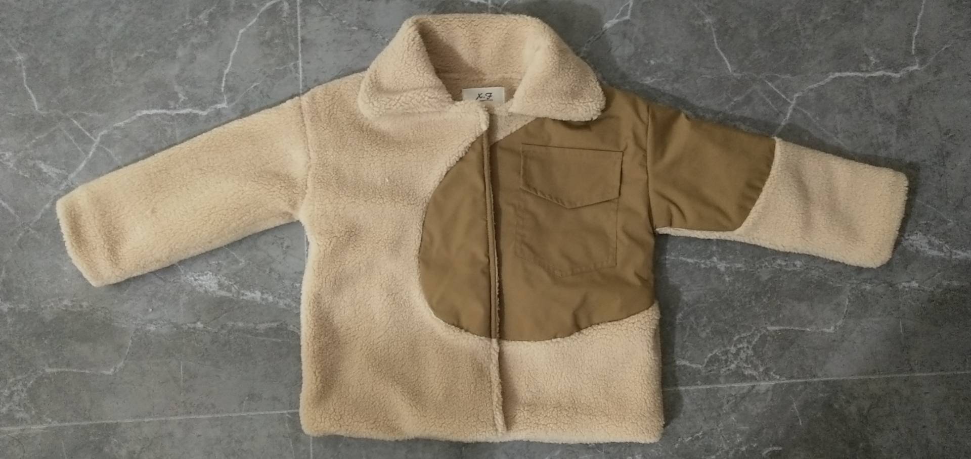 小鱼服装加工厂