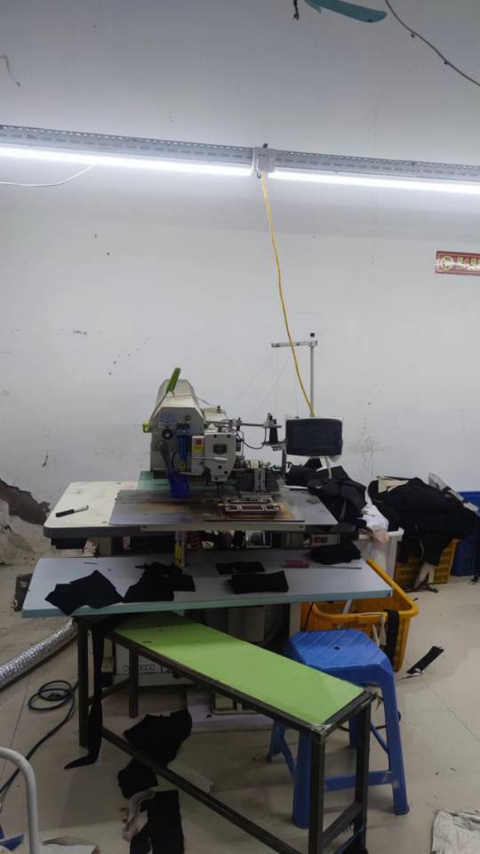 鑫盈服饰有限公司工厂图片4