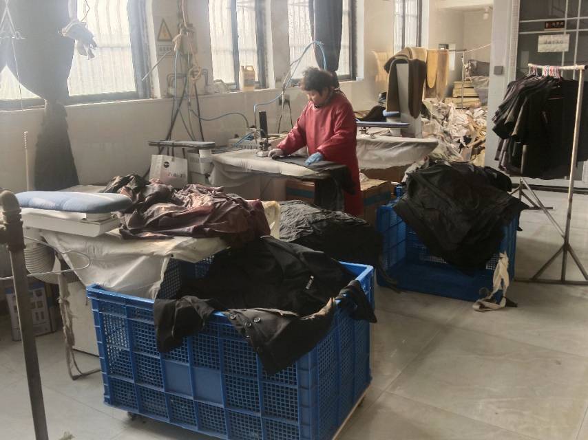 阜南祎恒服饰工厂图片4