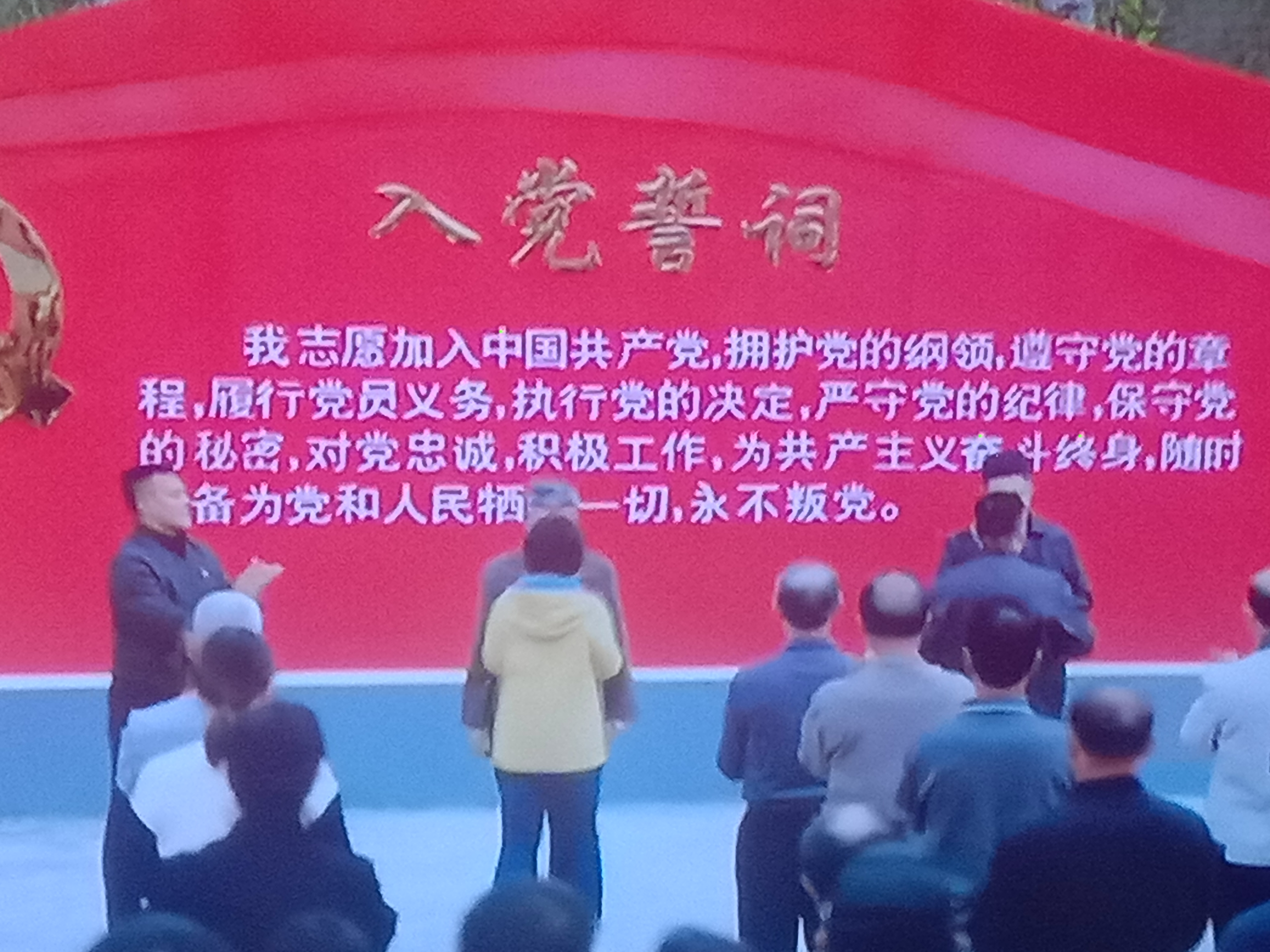 辉煌服装有限公司