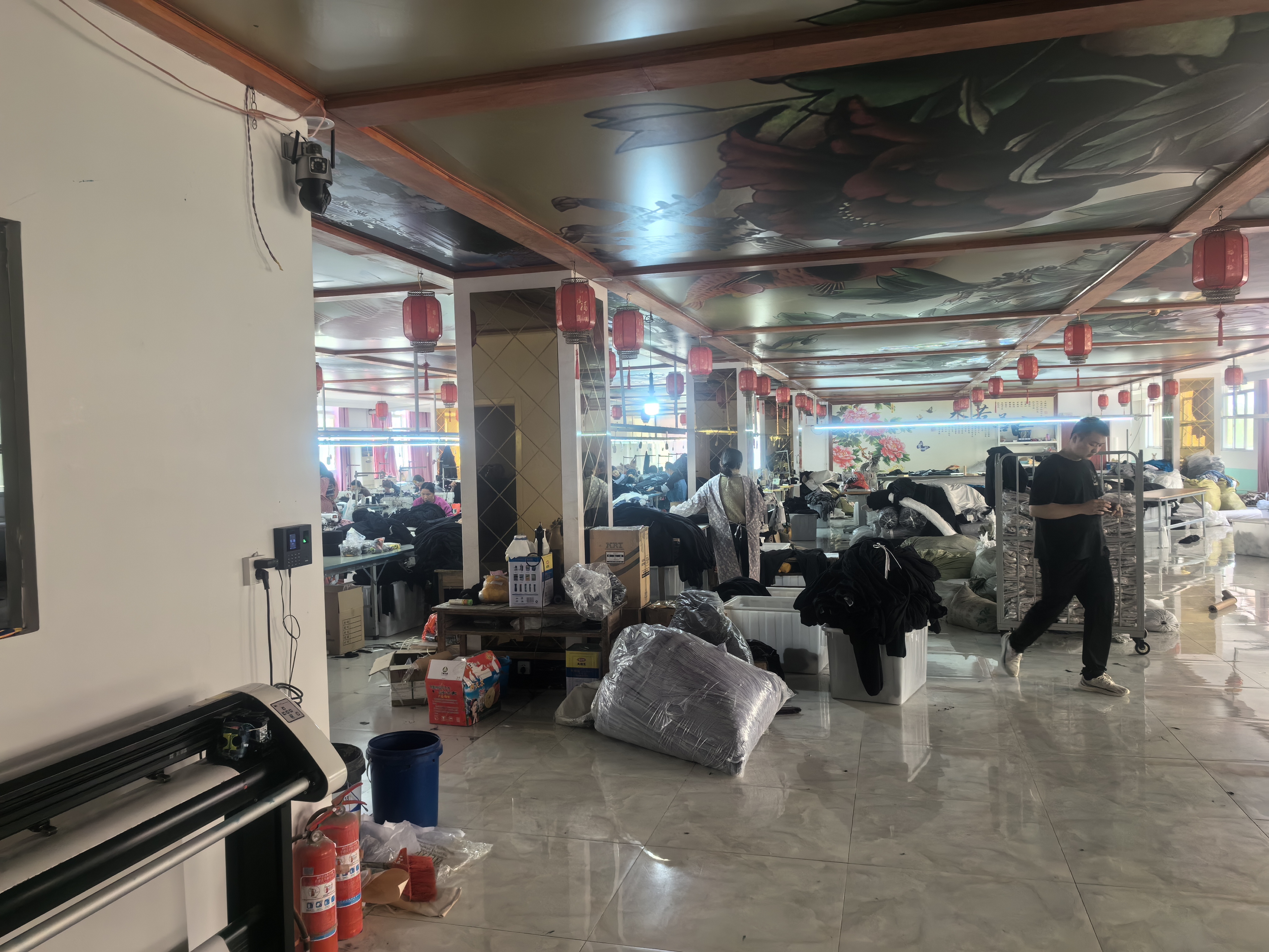 雅轩制衣工厂图片2