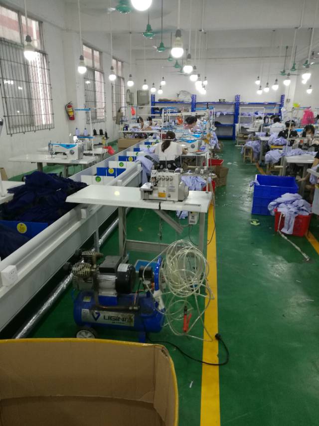 依然服饰工厂图片3