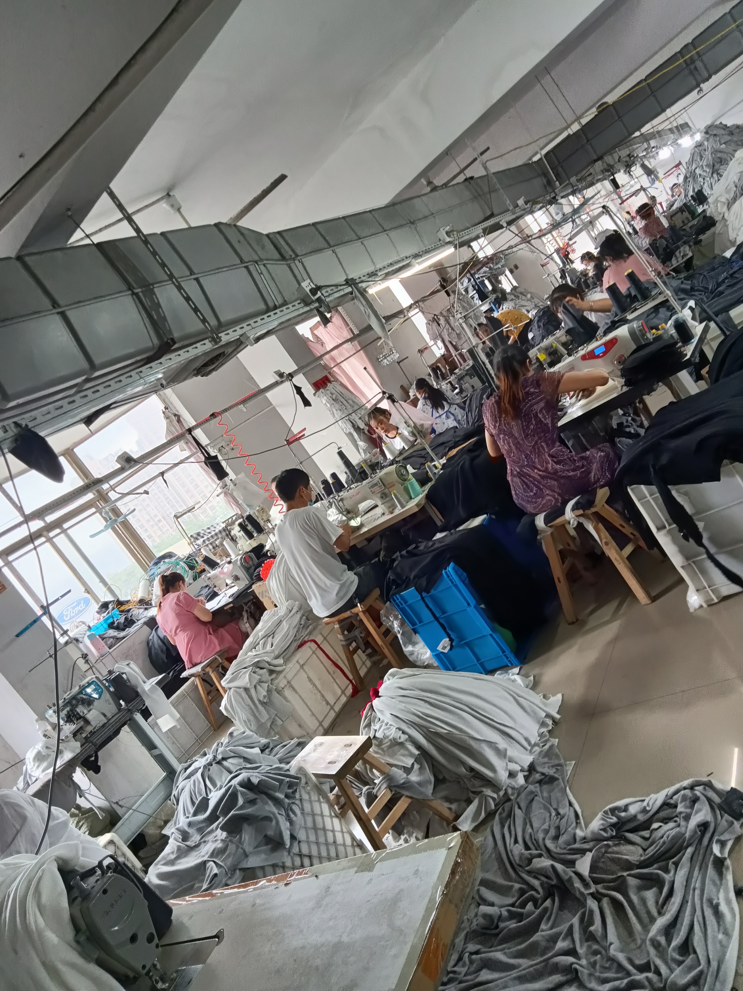 欣茂服饰工厂图片2