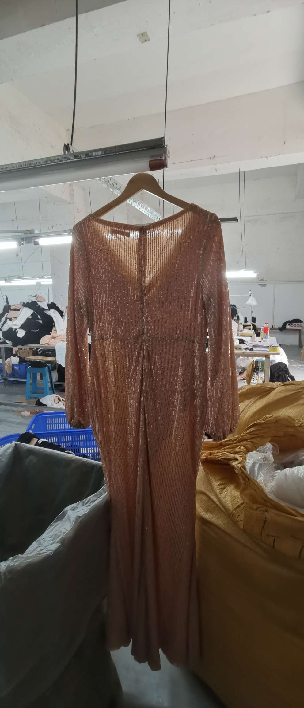 浠水县鸿发服装厂工厂图片4