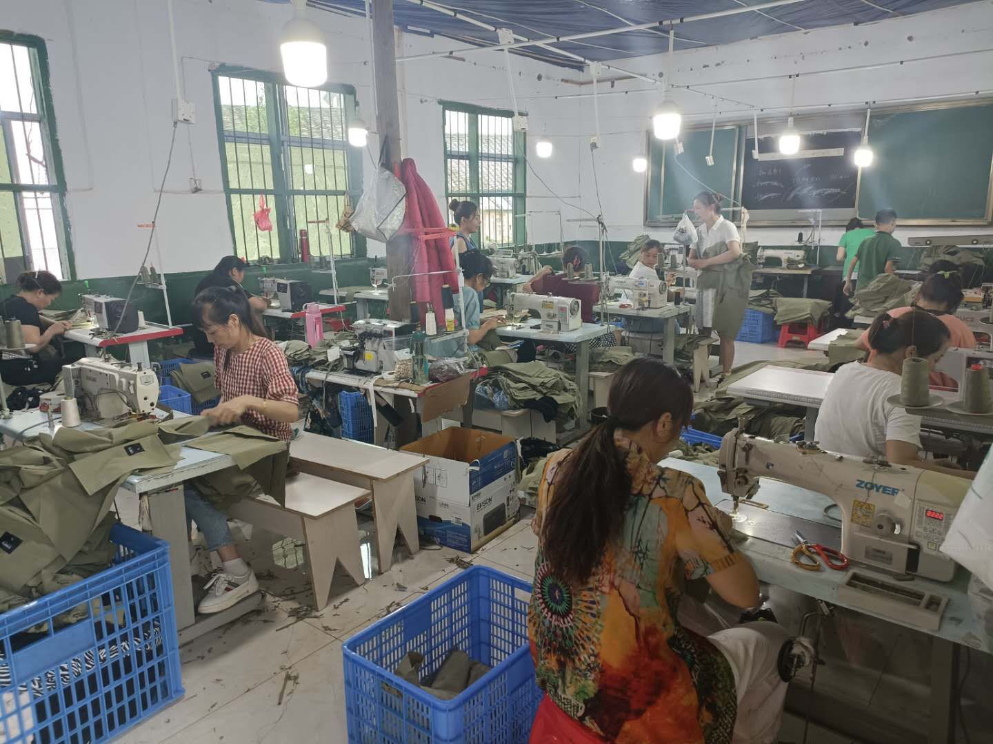 粤盛制衣厂工厂图片2