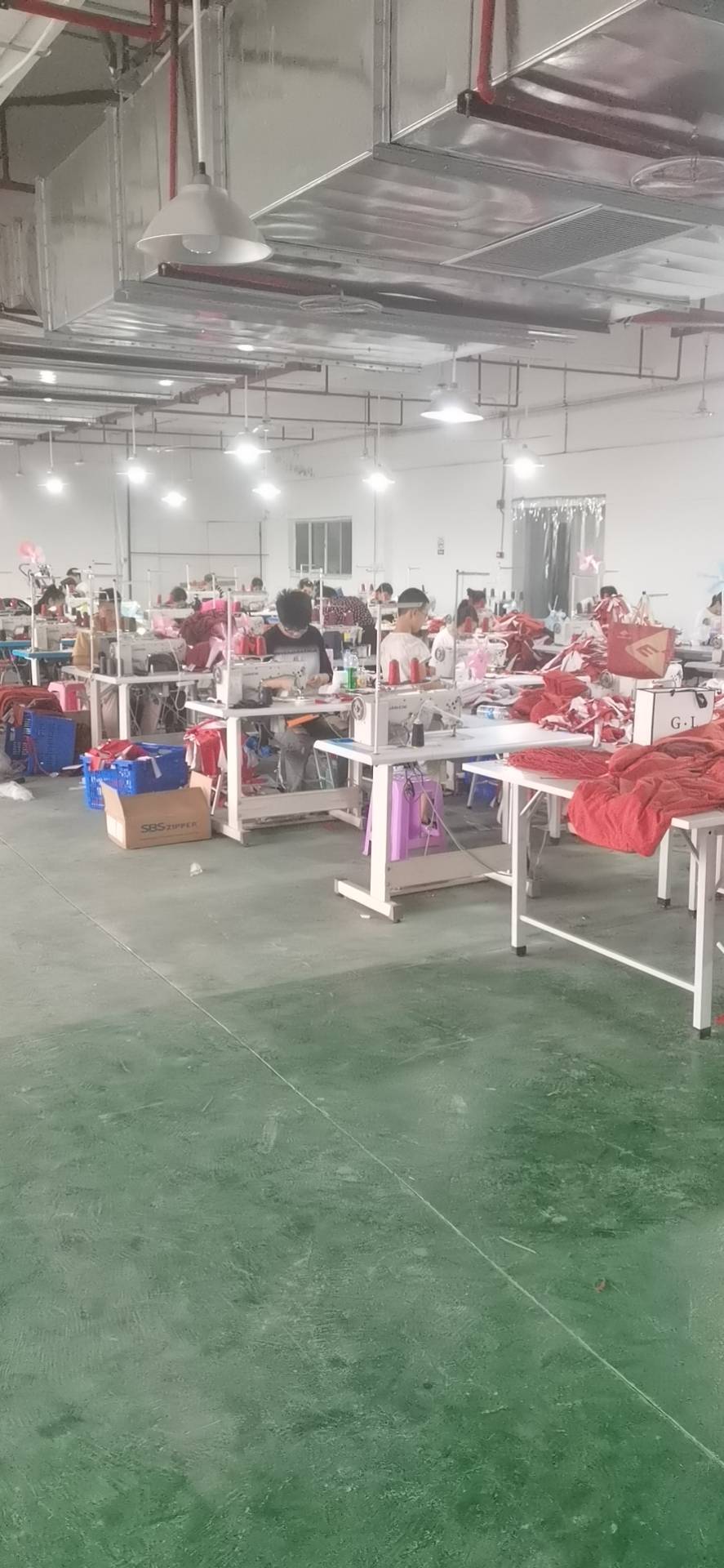 重庆市开州区宏搏制衣厂