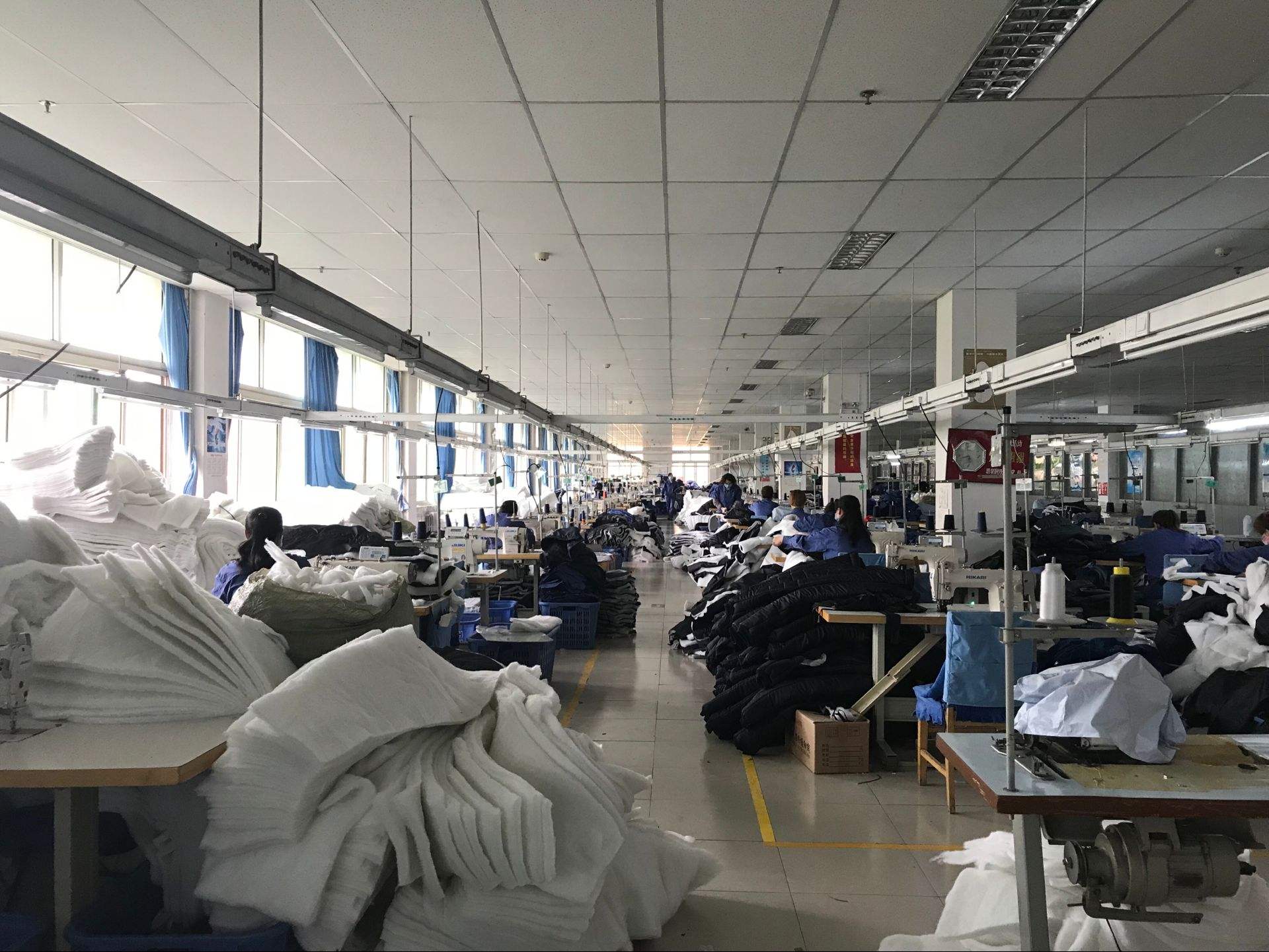 配得服饰工厂图片2