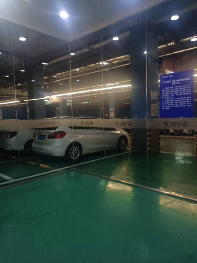 阿丽服装加工厂