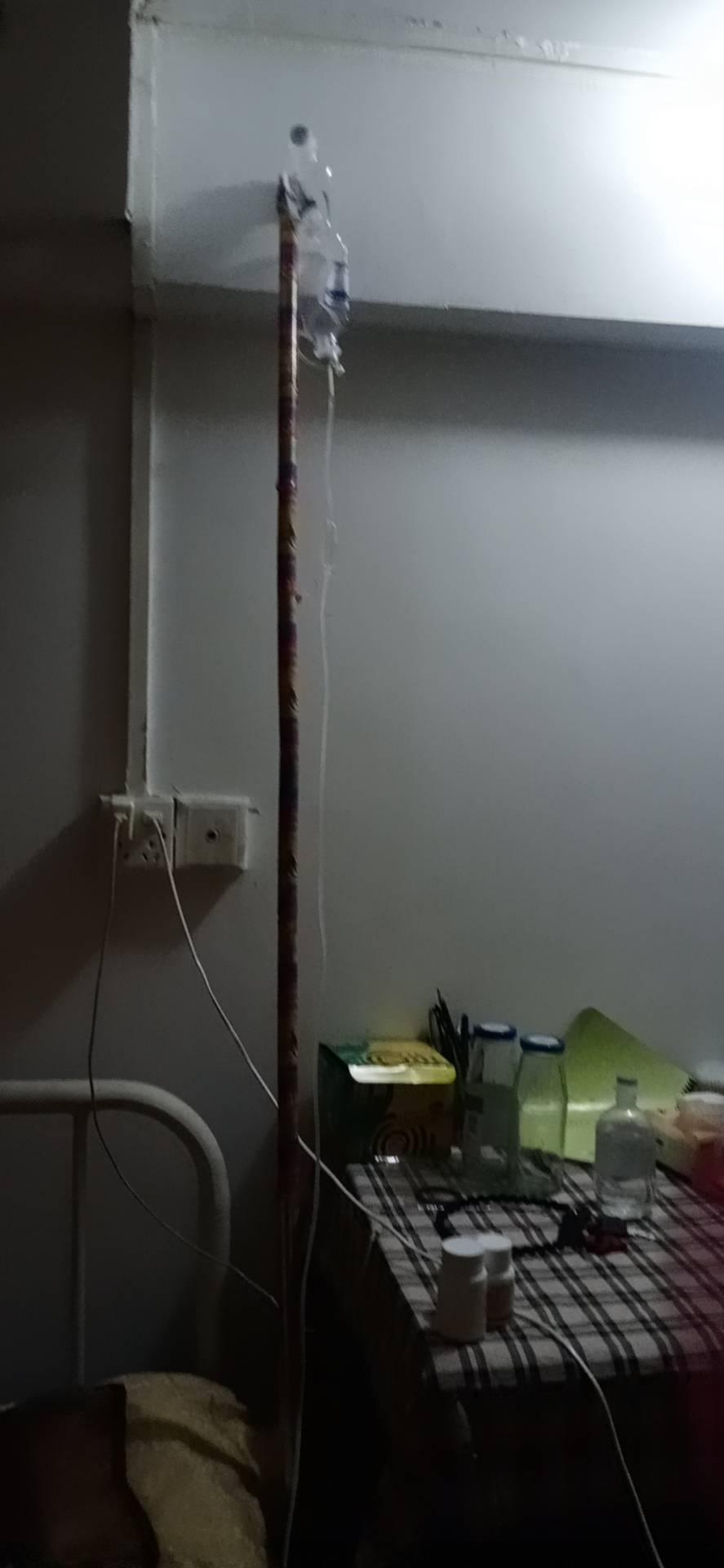 紫晴红服饰