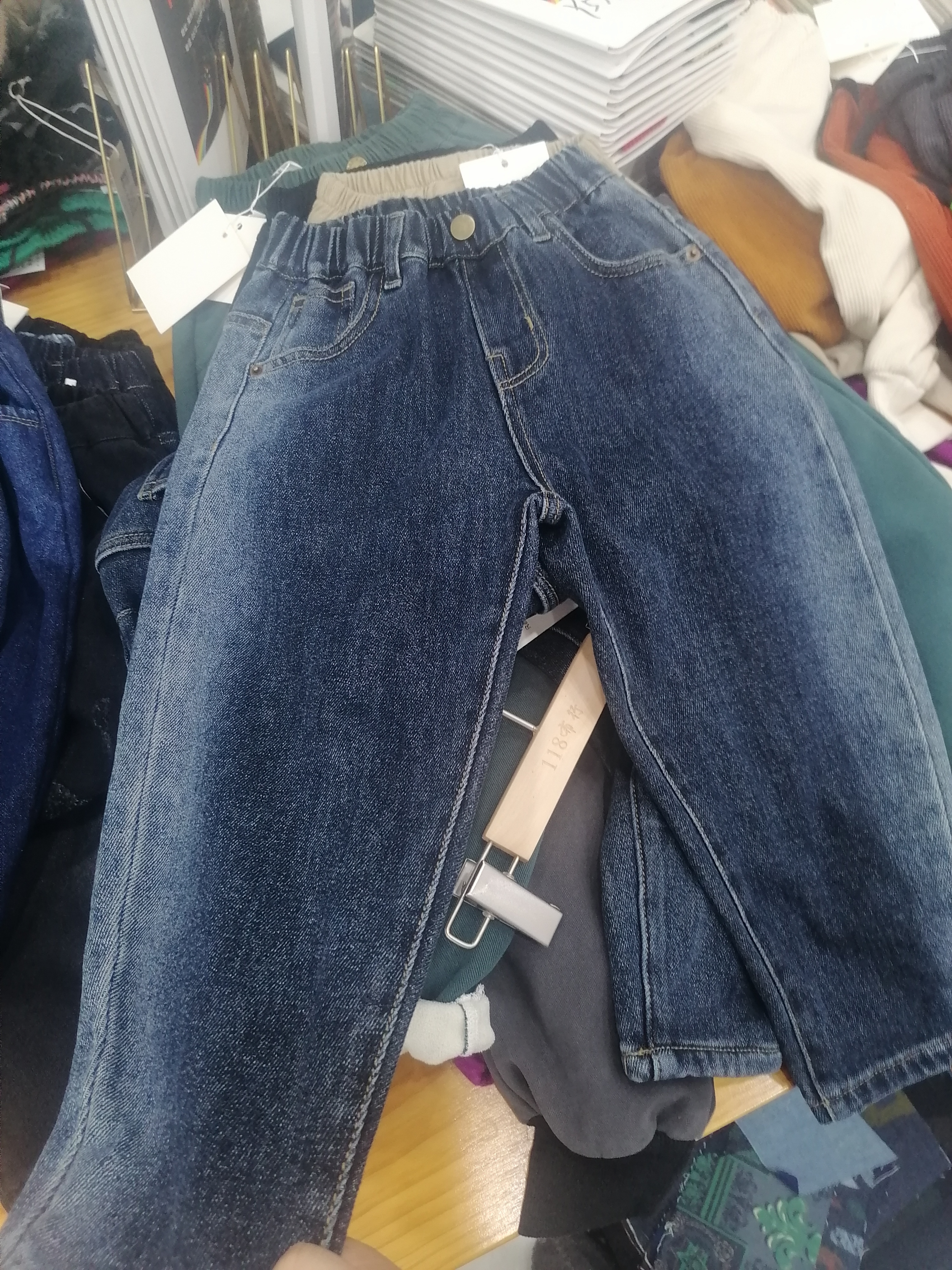 湖州织星服饰有限公司