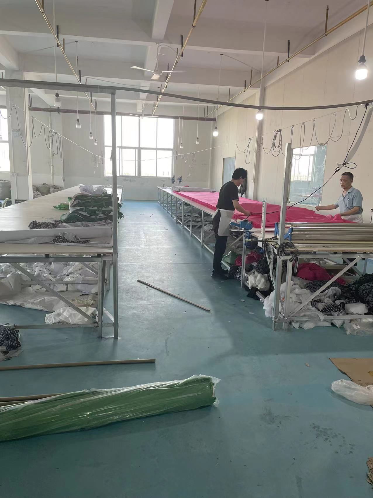 旭逸服饰工厂图片2