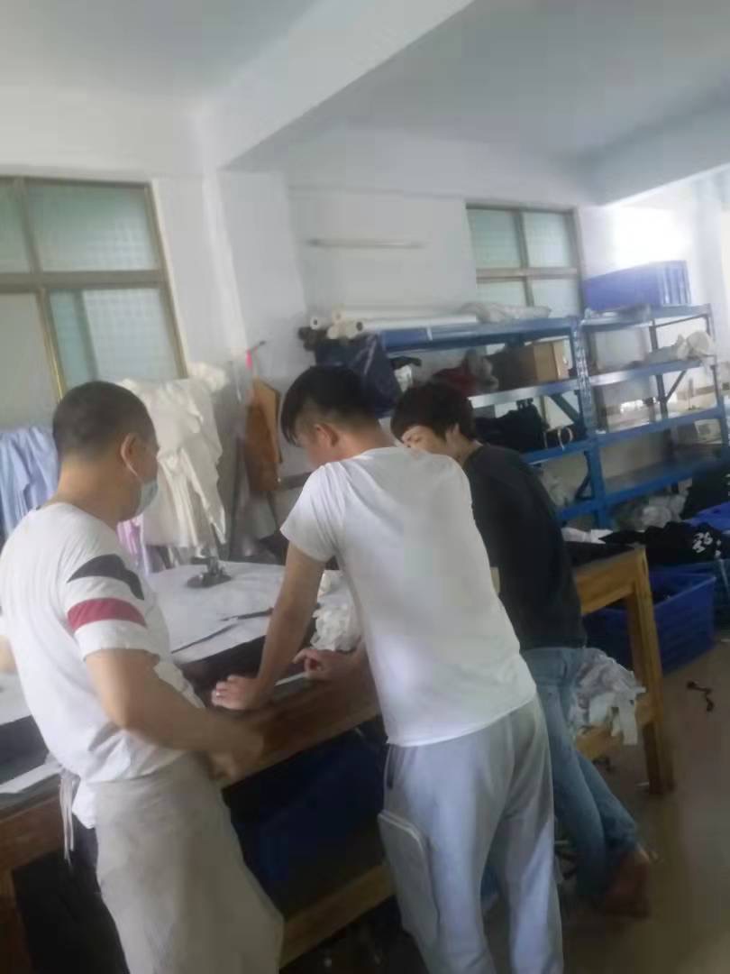 登宝路服饰有限公司