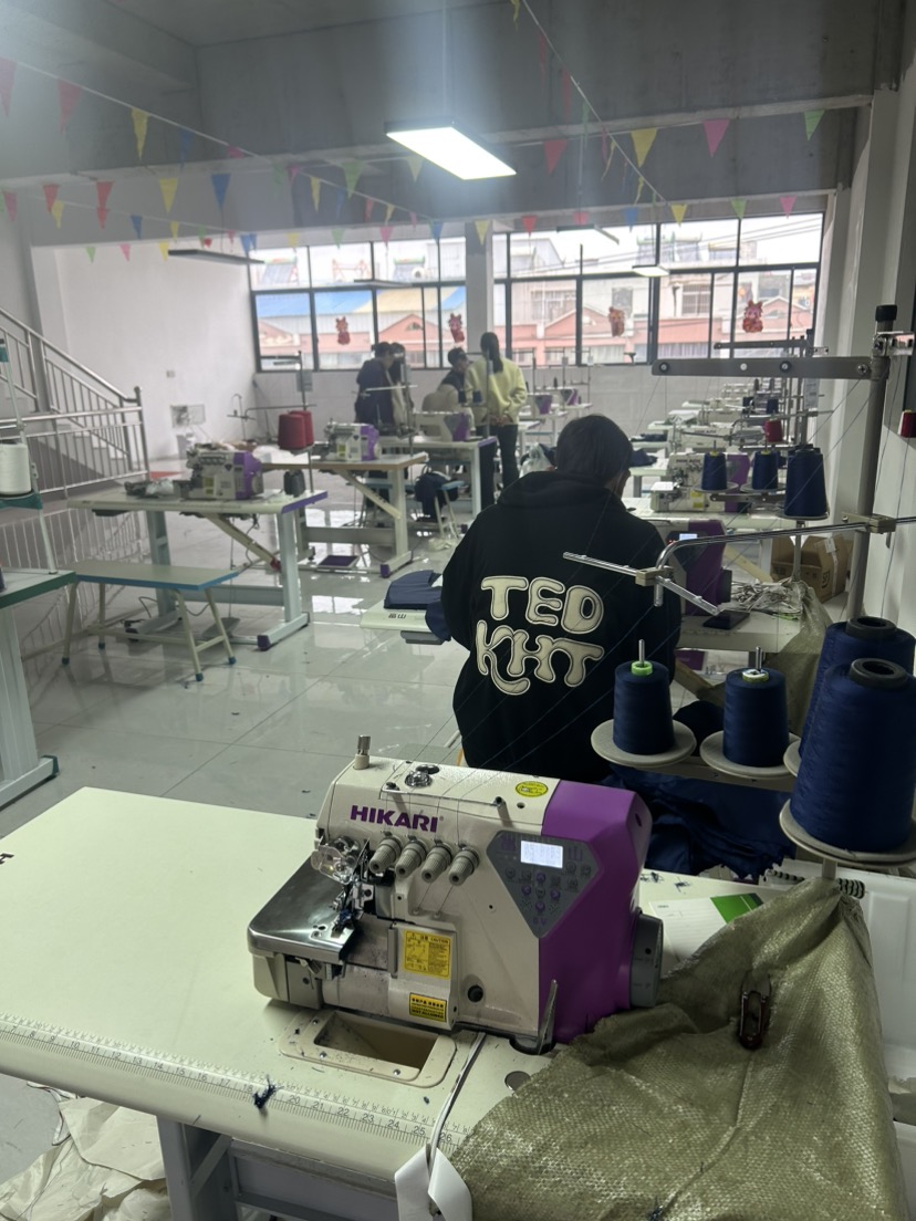 雷丁奥斯工厂图片3