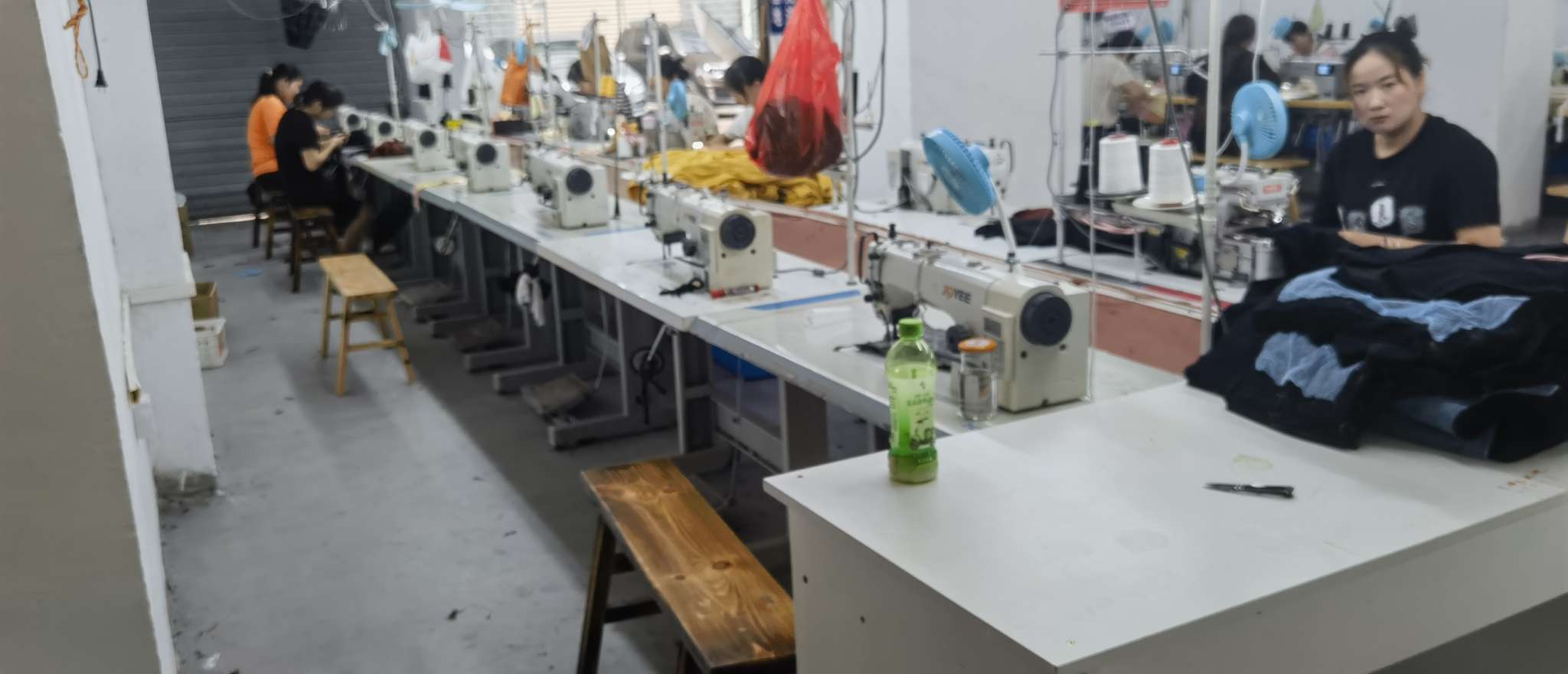 浠水县鸿发服装厂工厂图片3