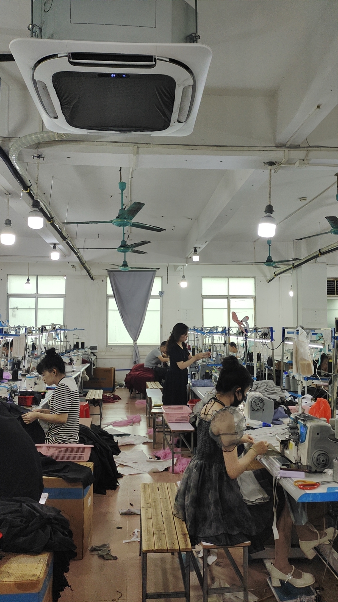 依林服装厂工厂图片2