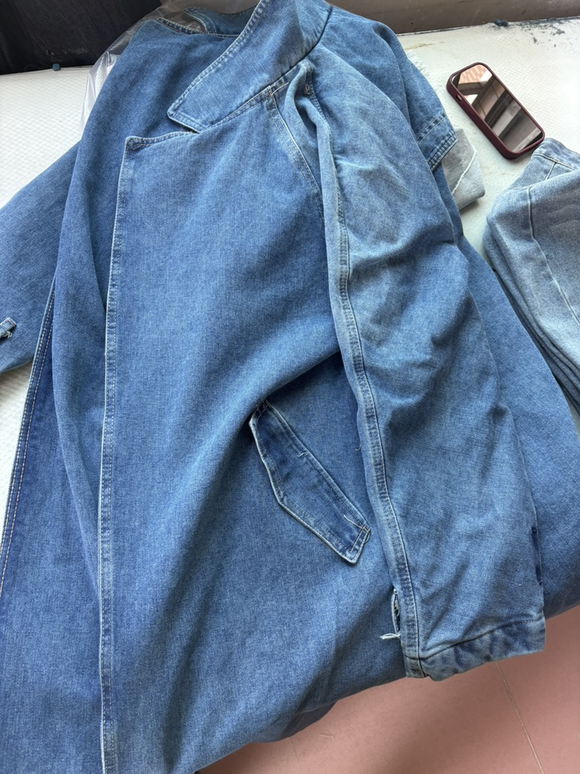 文艺轩服饰工厂图片4