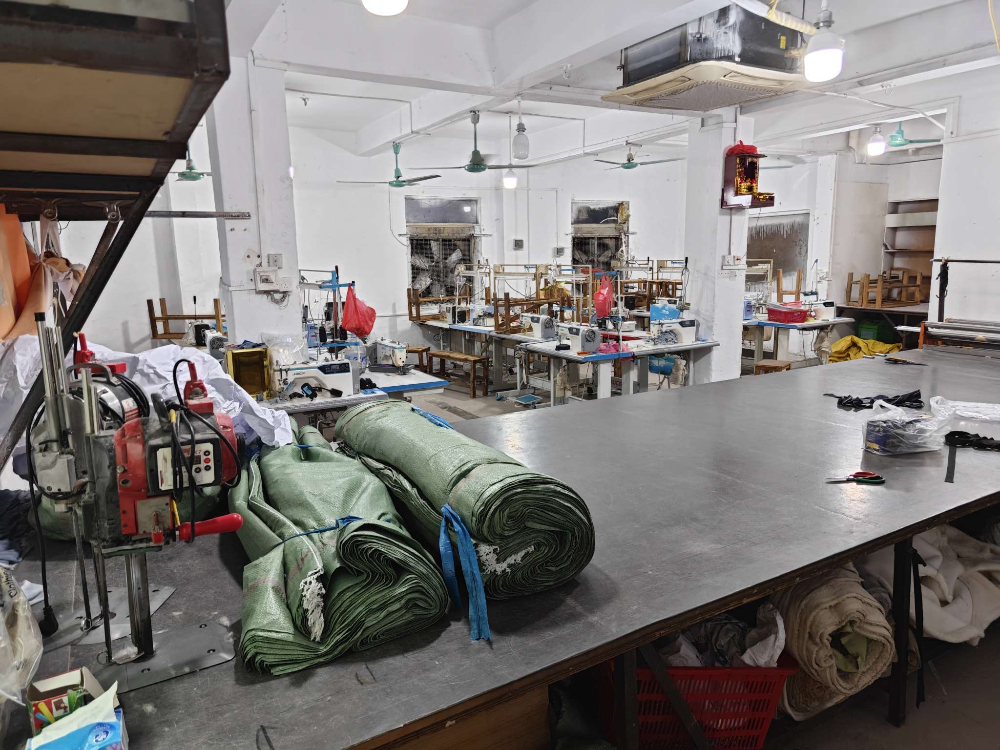 小金桔服饰工厂图片3