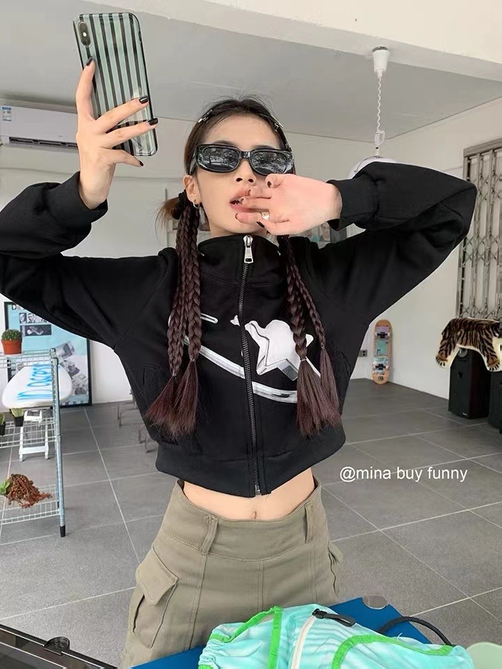 江曼服饰工厂图片2