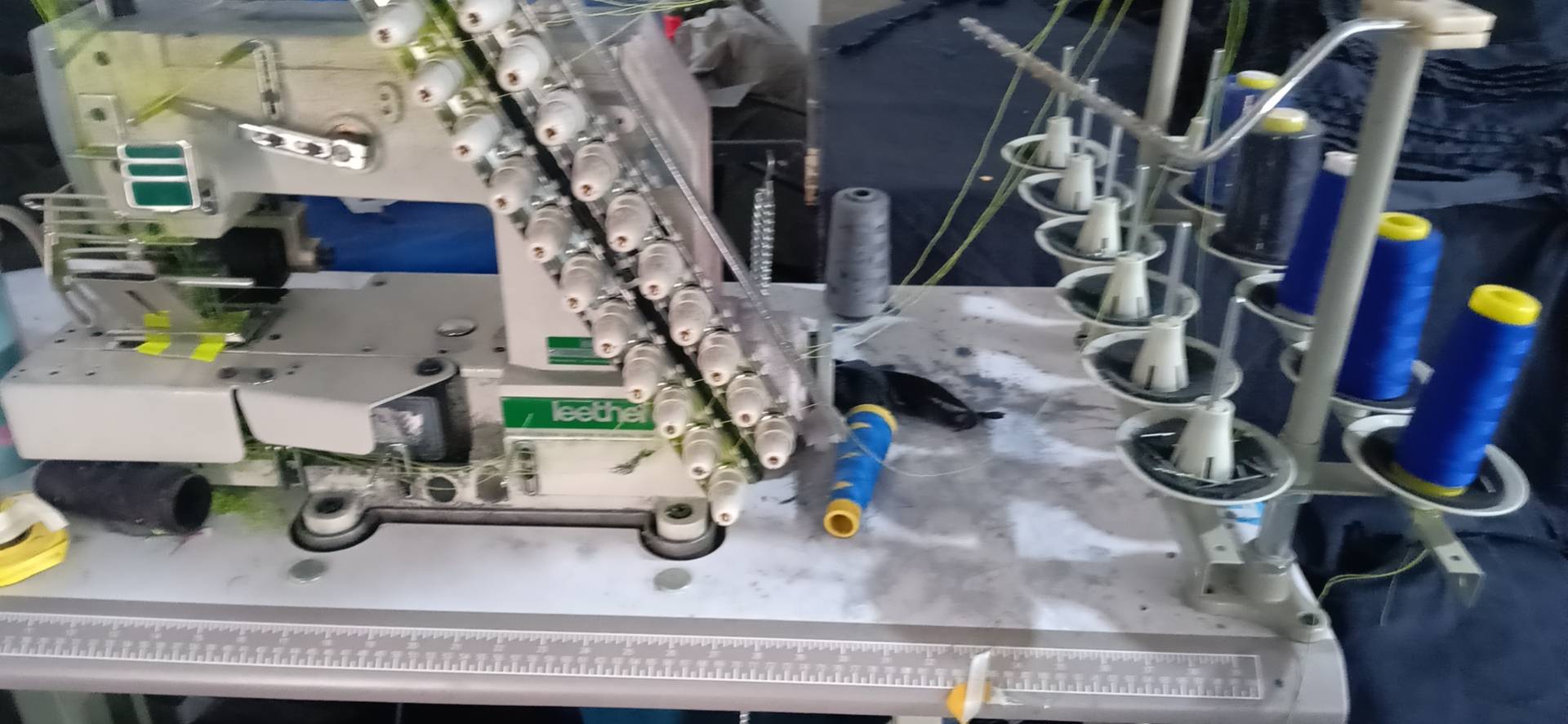 毅佳服装加工厂工厂图片4