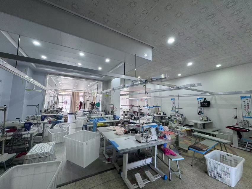 雷丁奥斯工厂图片2