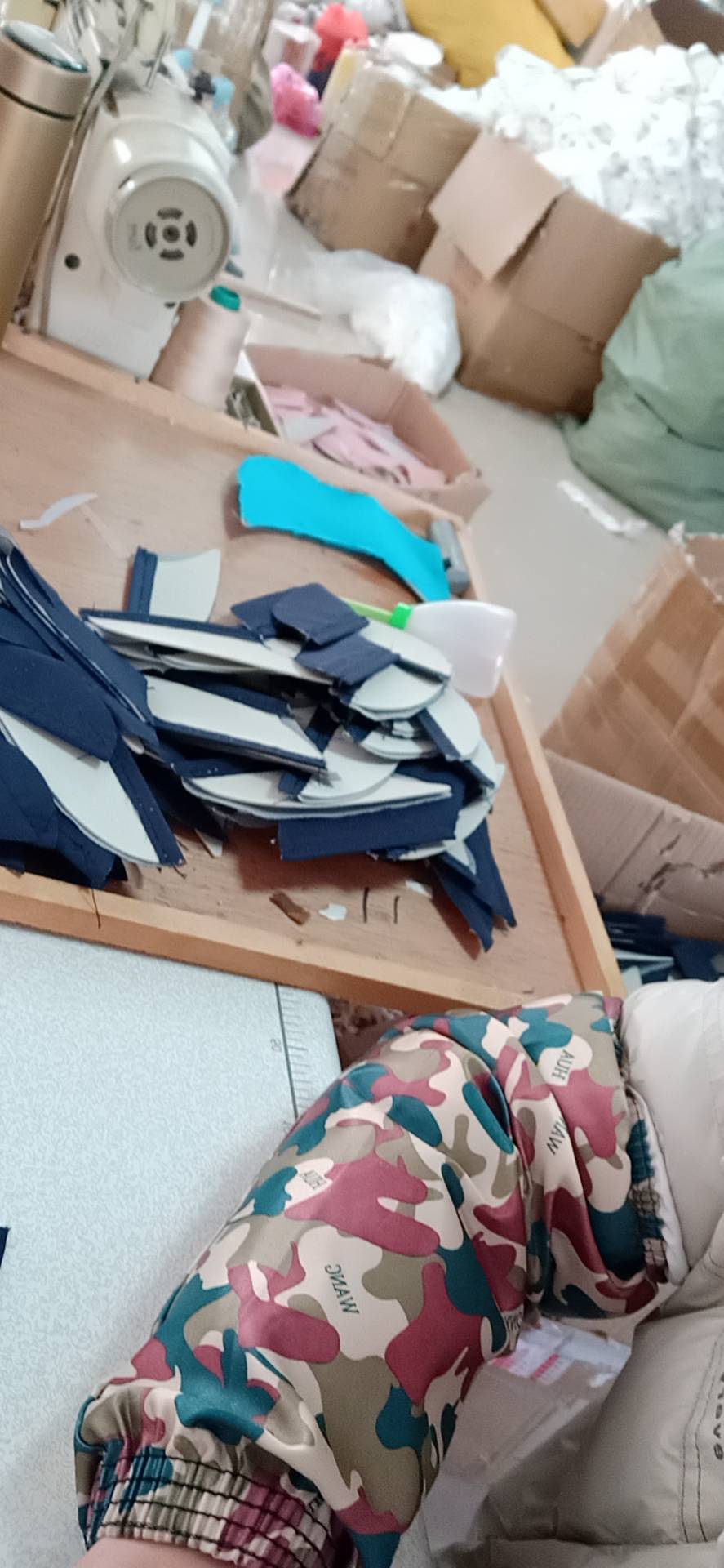 祥云服饰工厂图片3