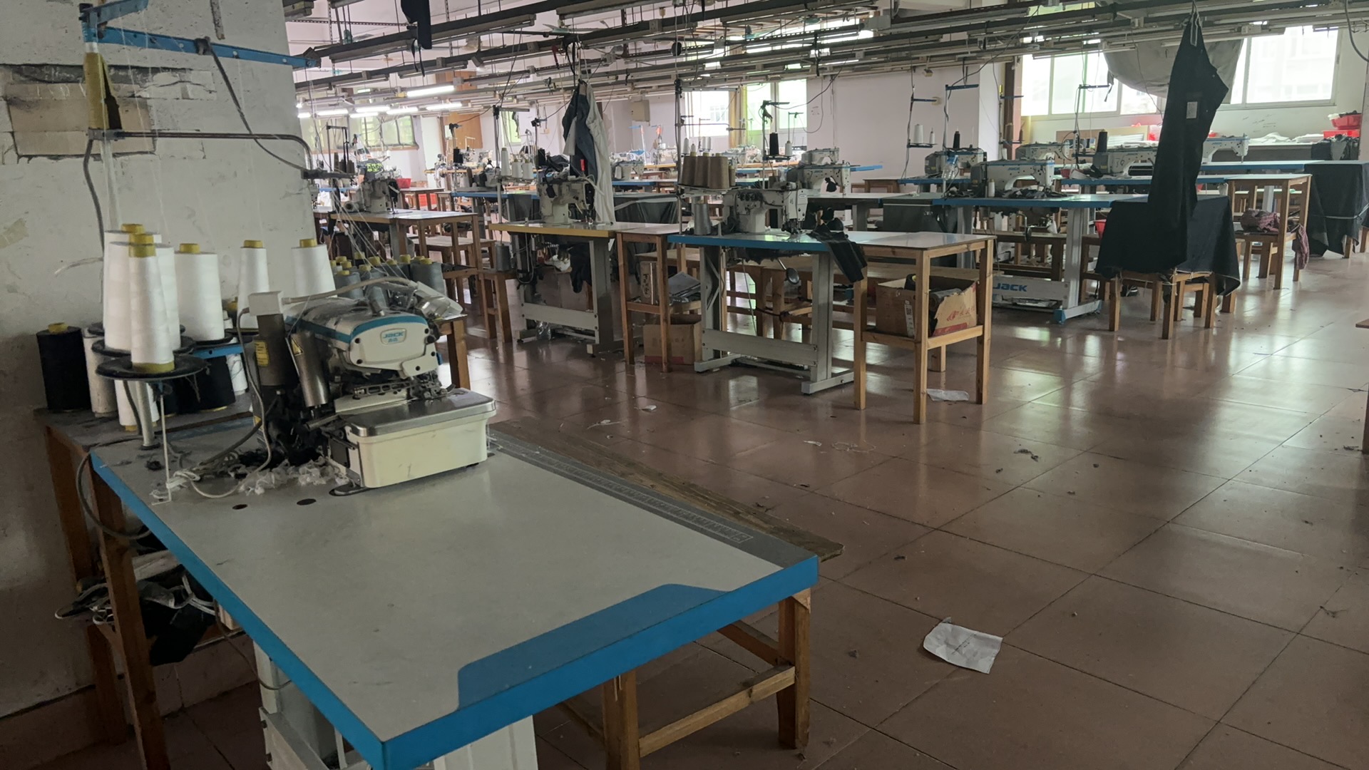 金之玺腹饰工厂图片3