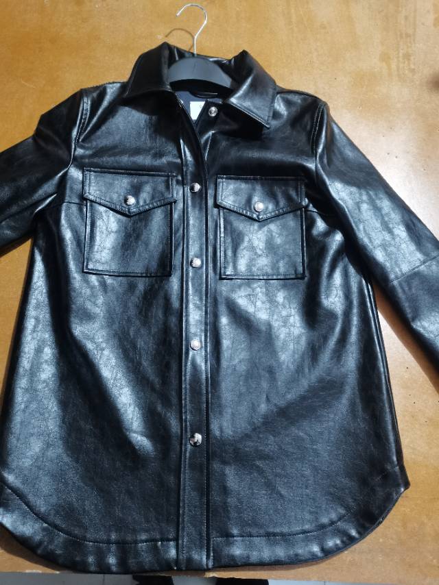 依佳人服装商贸有限公司工厂图片2