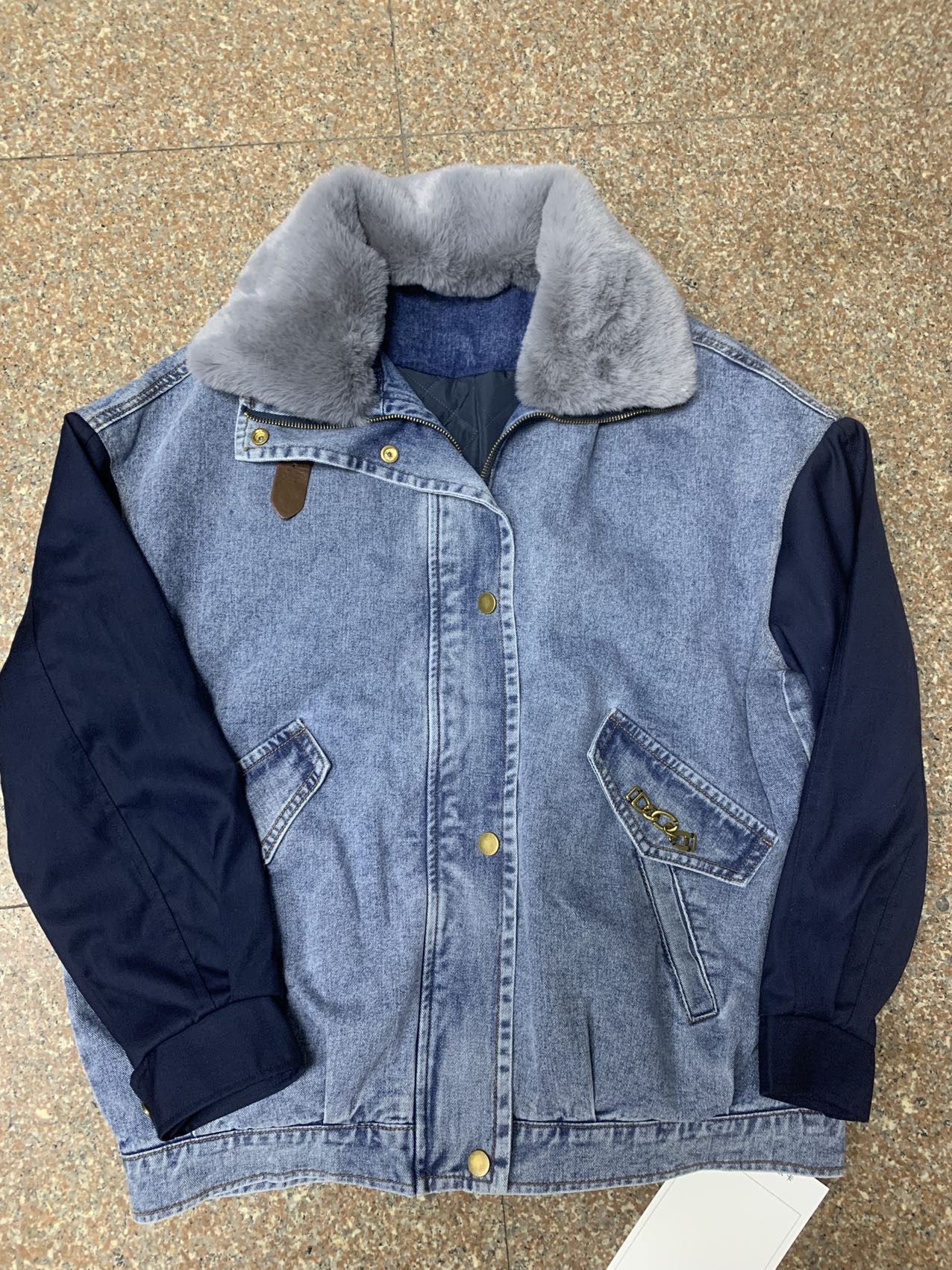 佛山市乔一服装有限公司工厂图片3