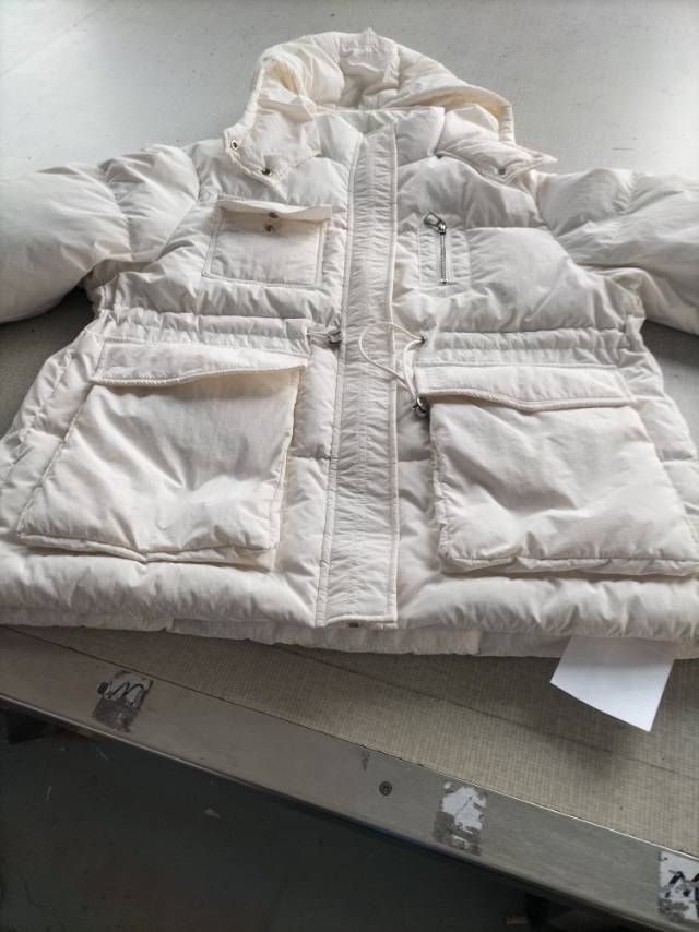 欣依服饰