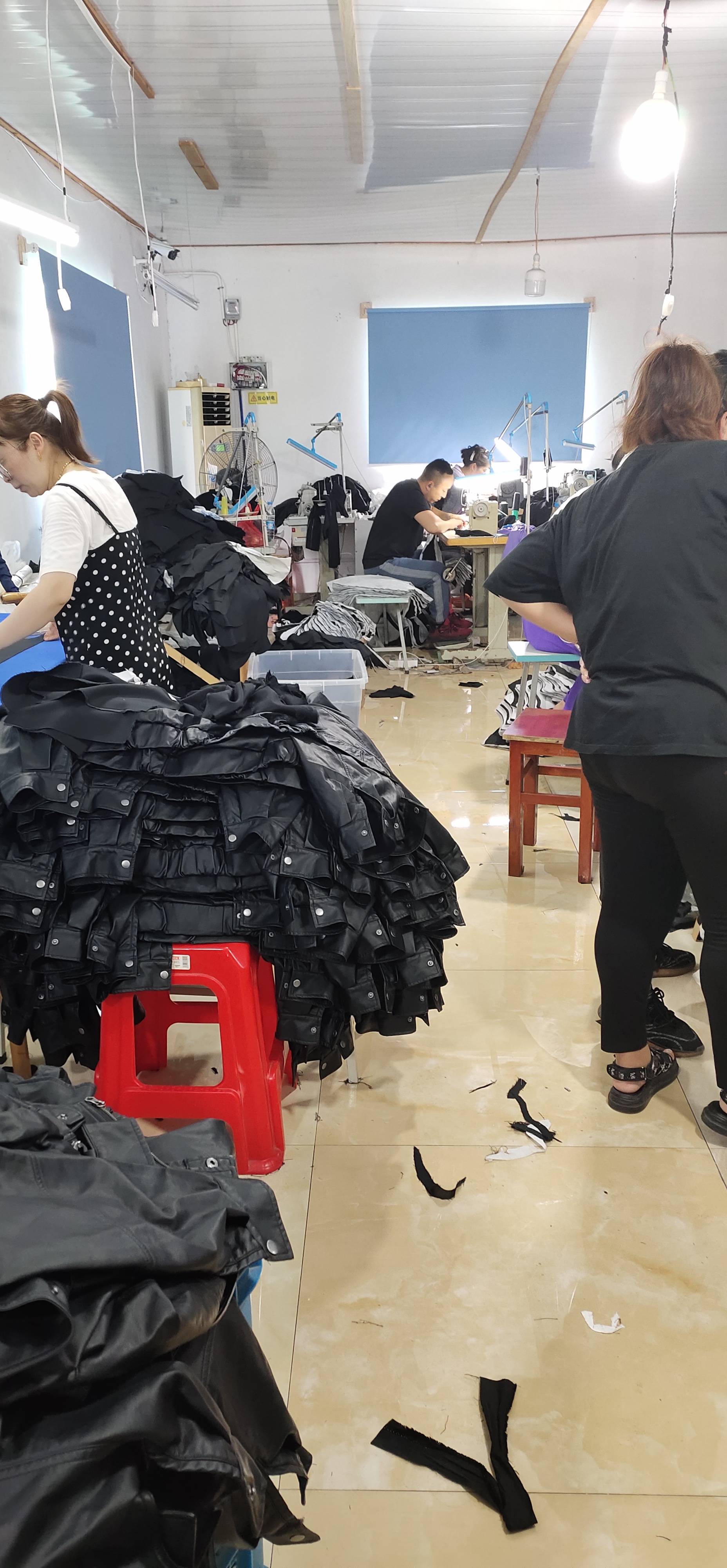 张家港市杨舍镇洁华服饰