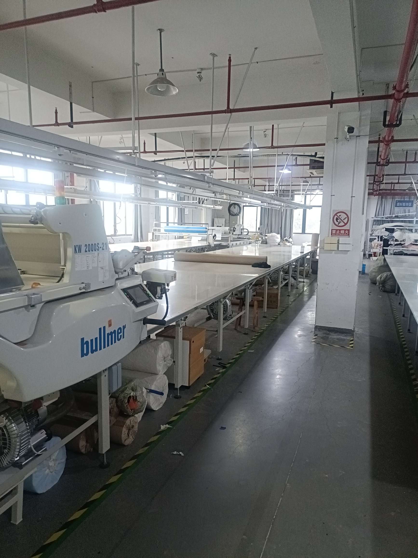 馨尚服饰工厂图片3