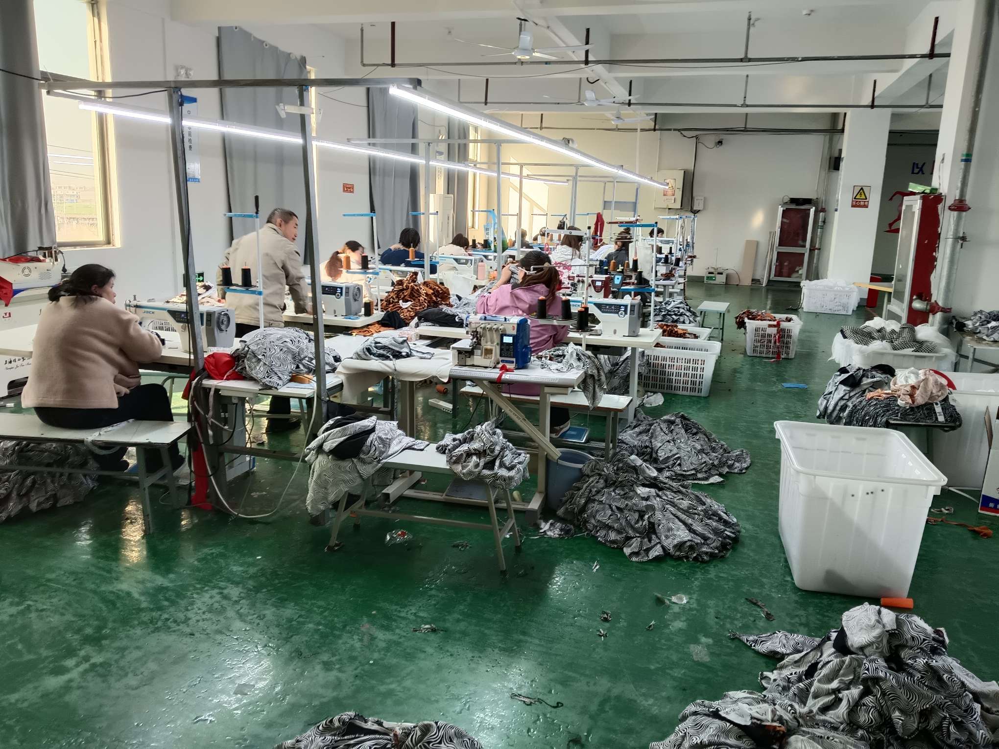 阜南县恒鑫服饰