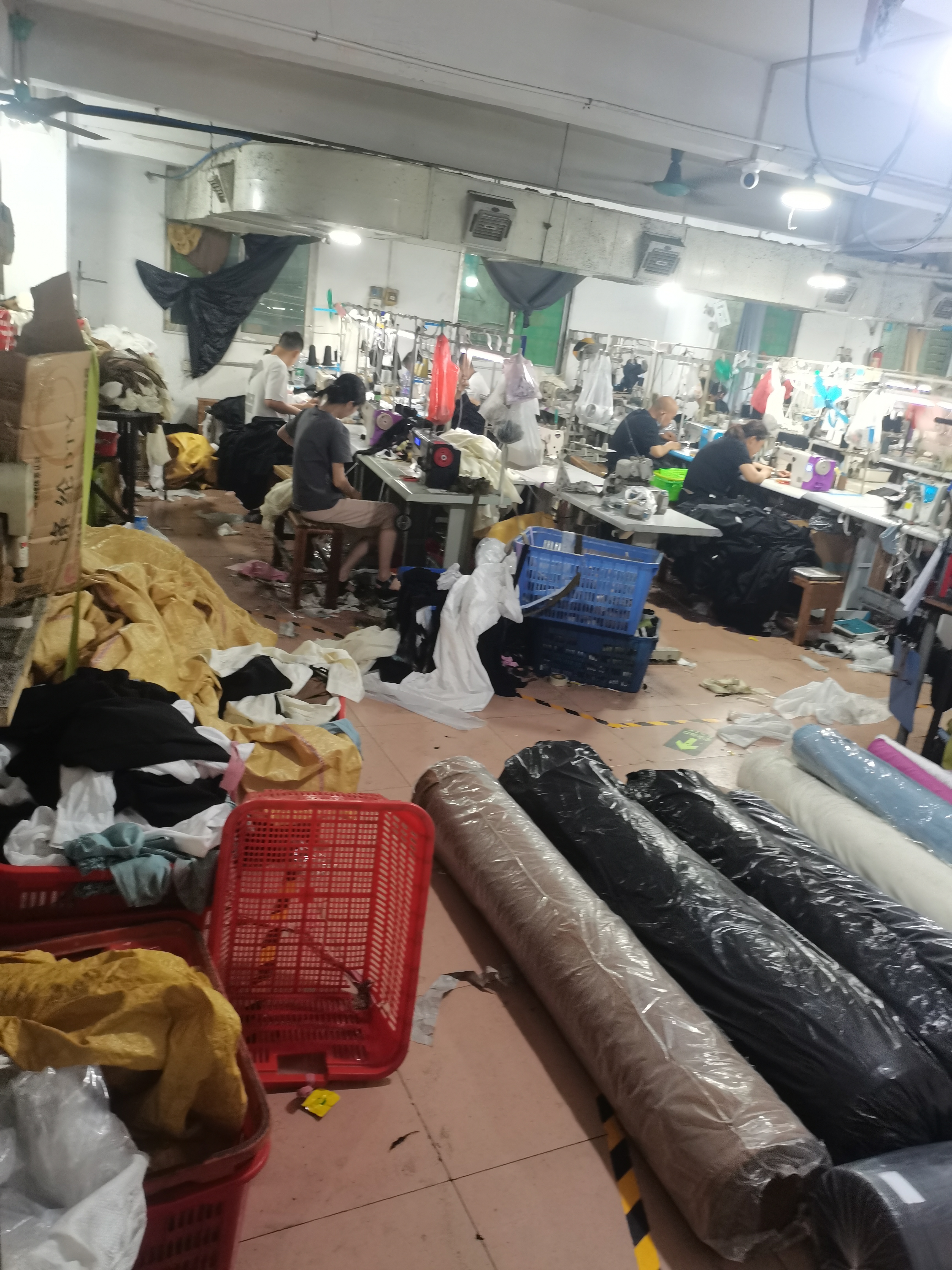 诗越制衣厂工厂图片2
