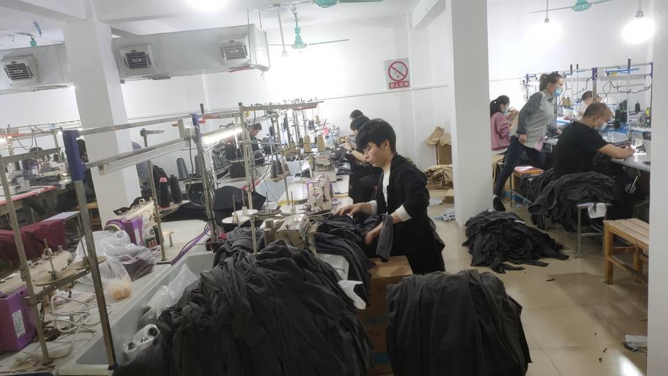 鹏成服饰
